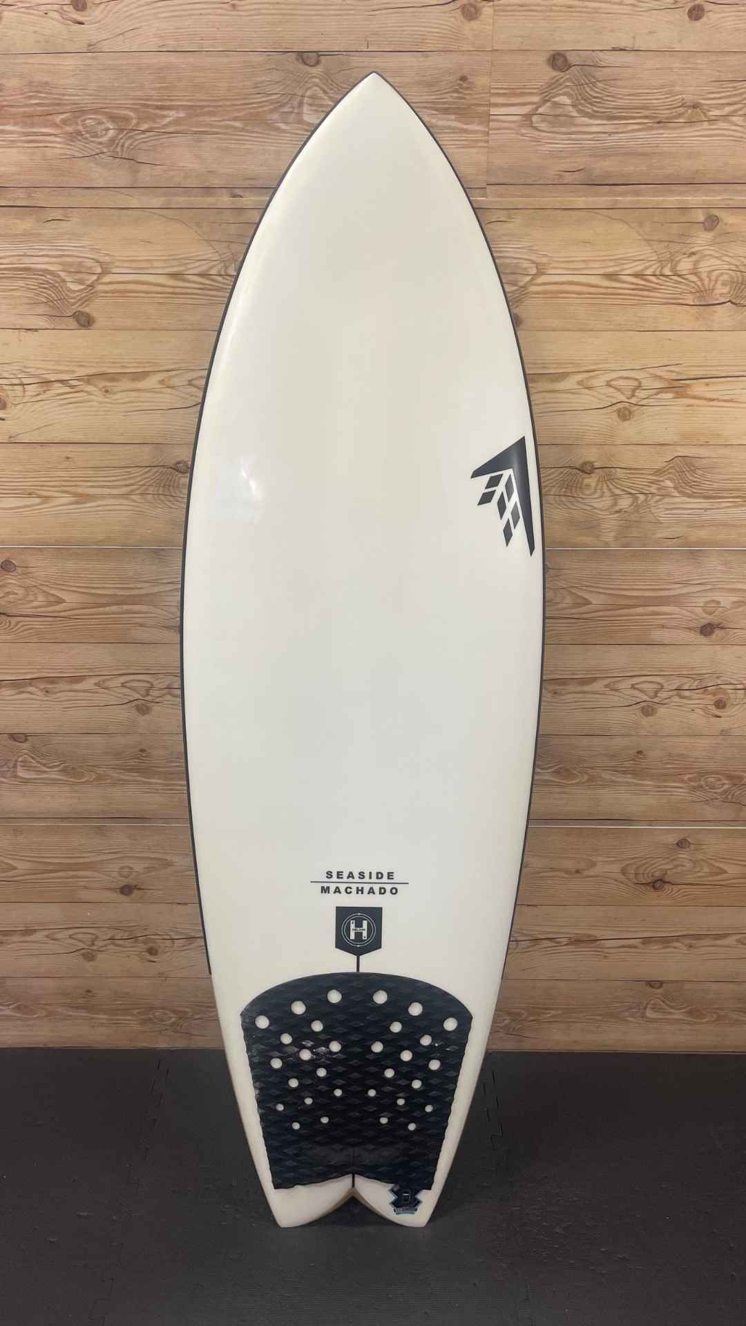 Seaside Fish 5'7"