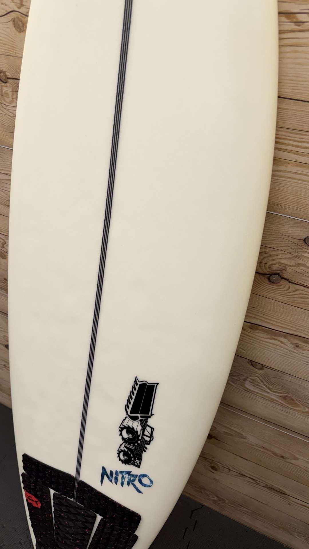 Nitro 5'2"