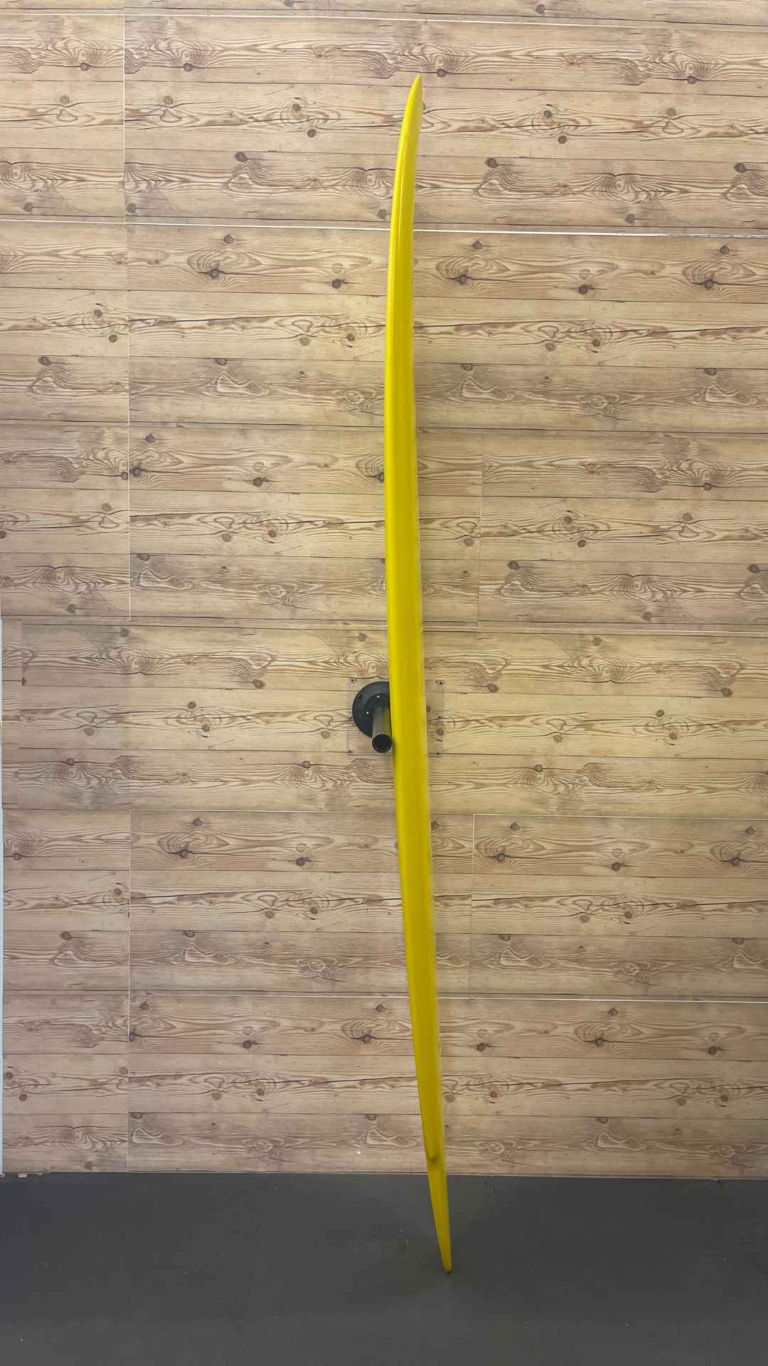 Reverse Vee Alpha 5 9'0"