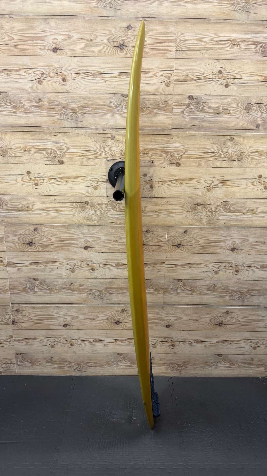 Delma 6'4"