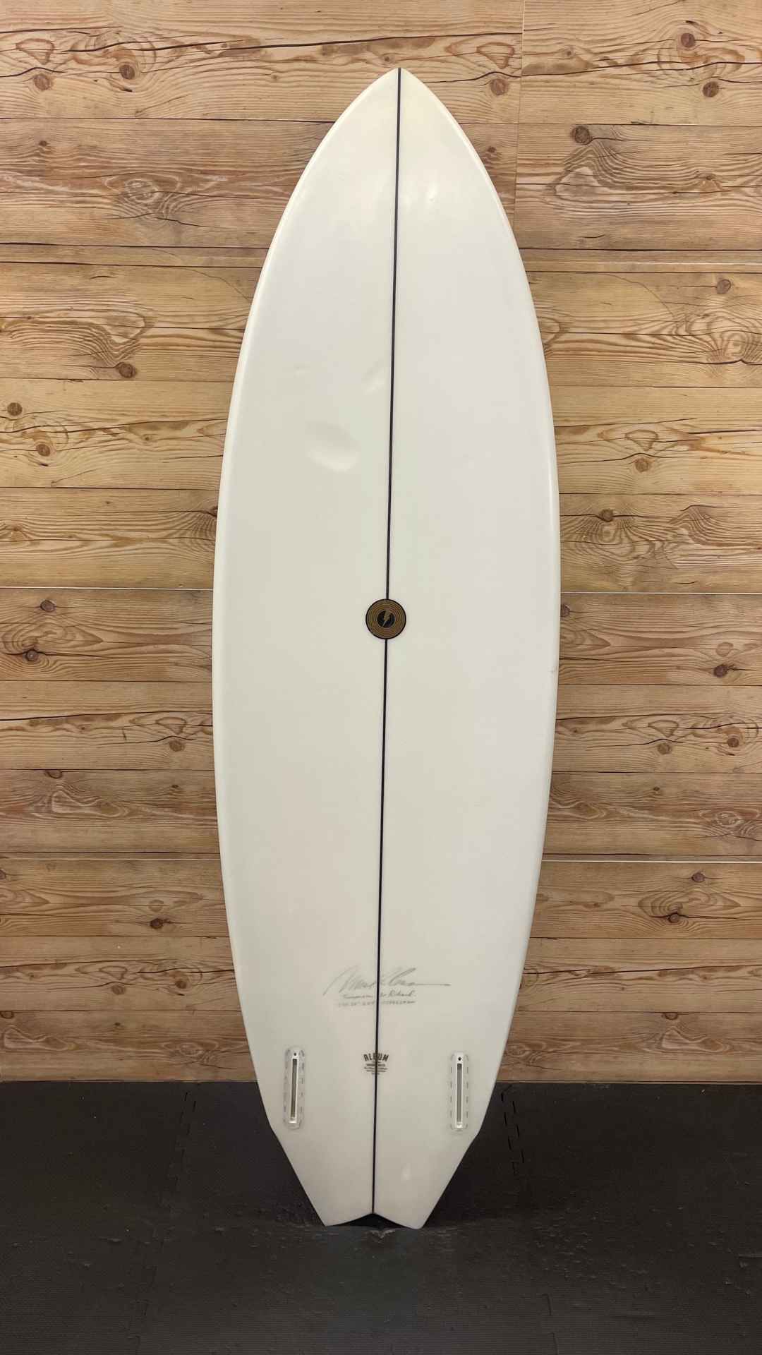 Twinsman 5'10"