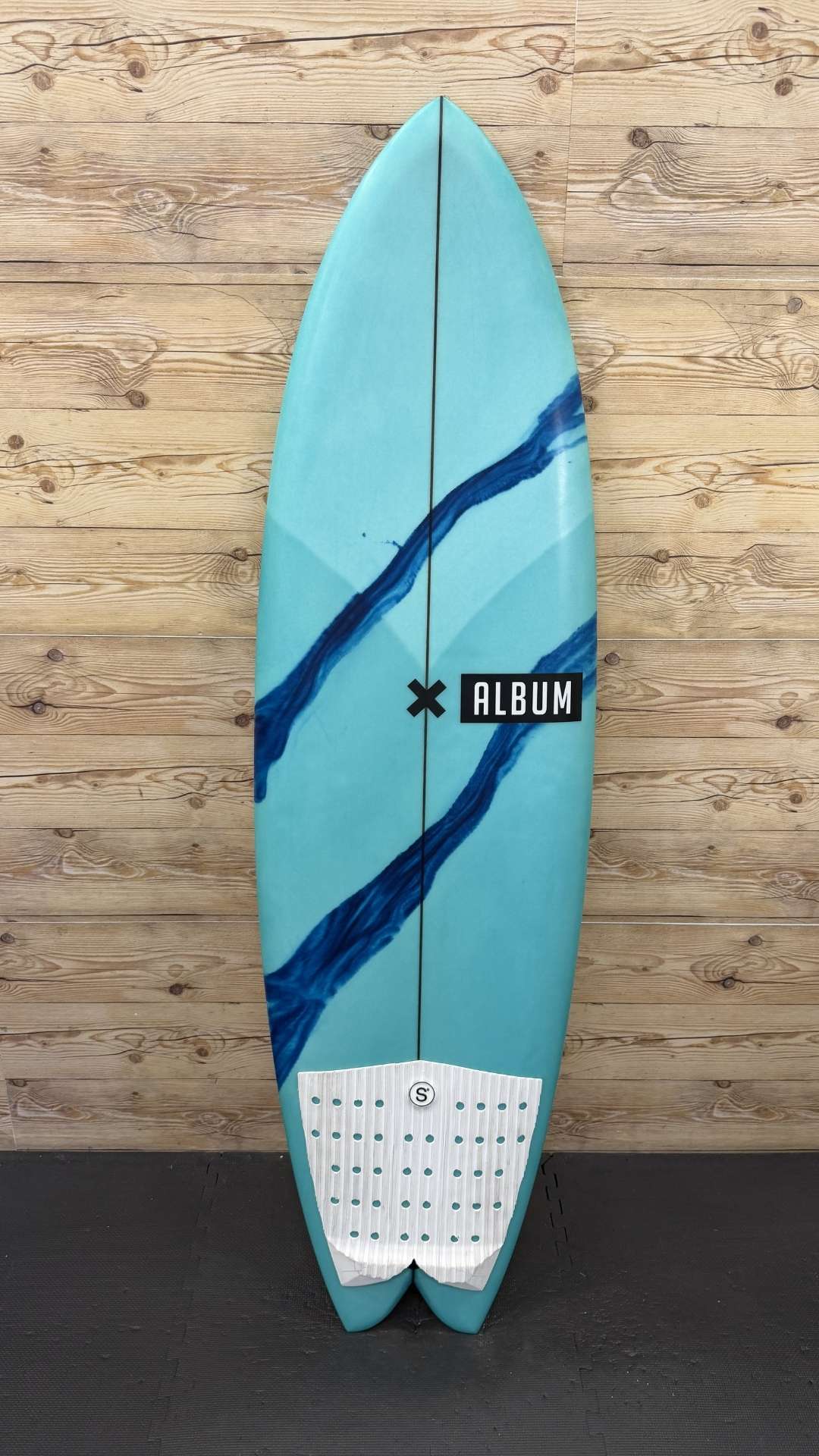 Vesper 5'8"
