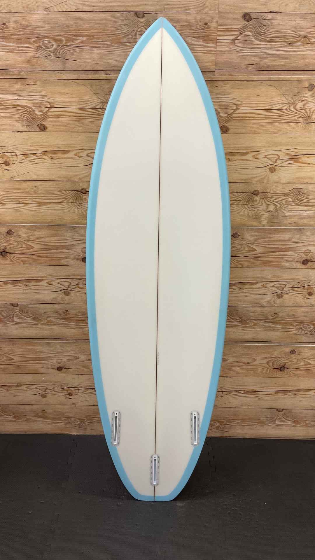 Thruster 5'7"