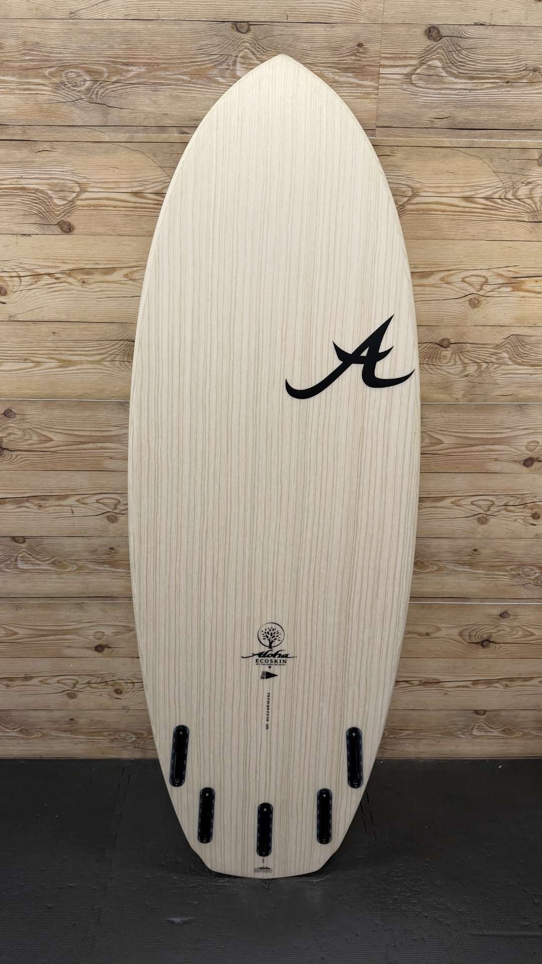 Black Panda 5'6"