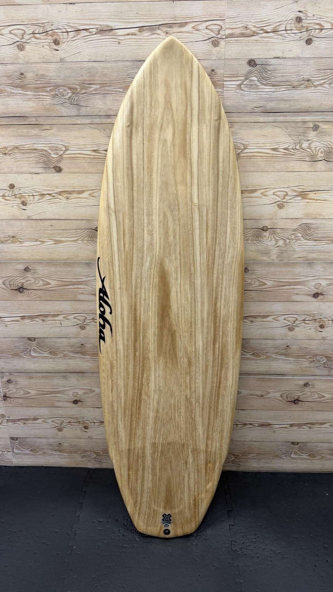 Black Panda 5'10"