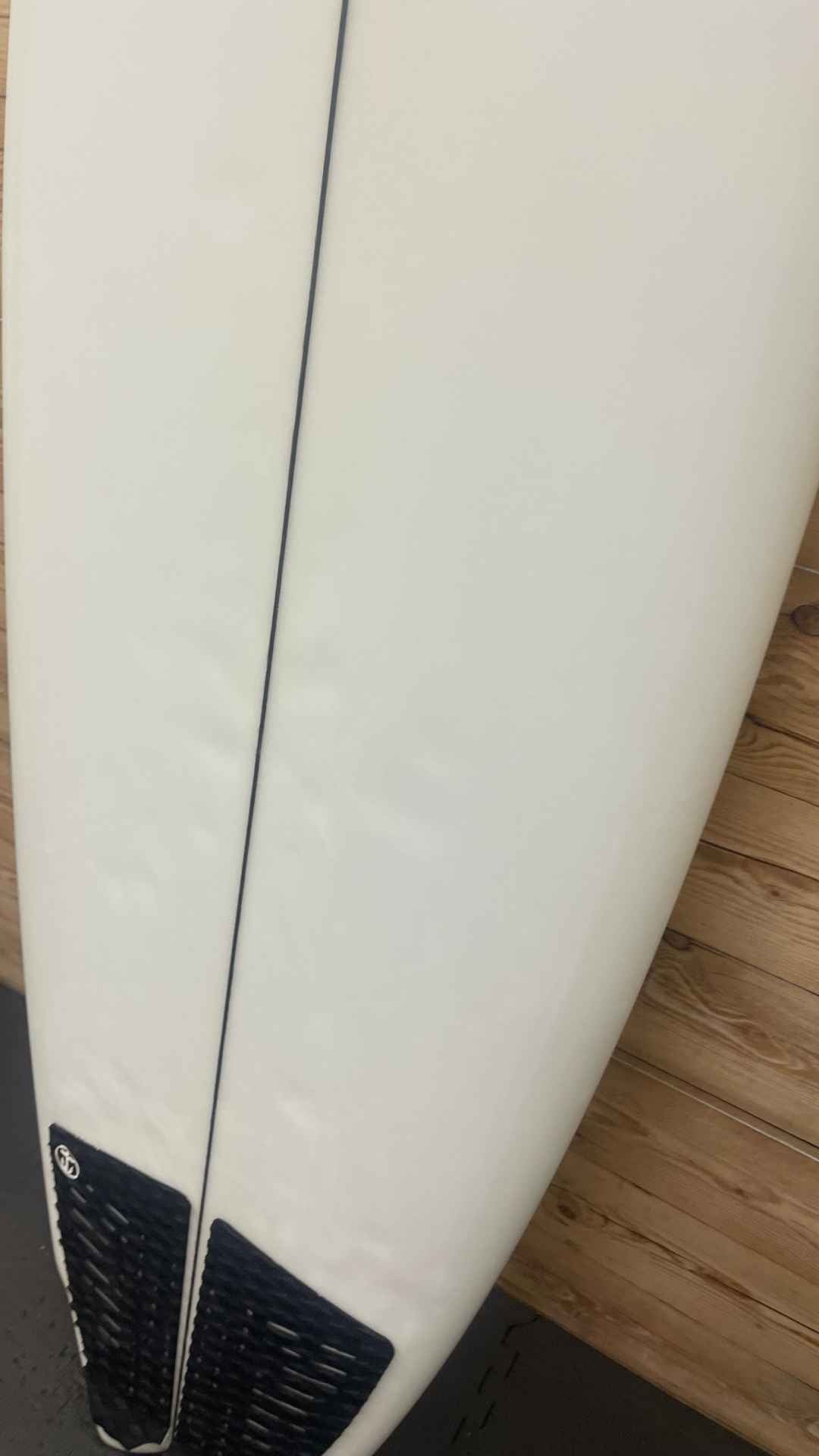 Twin + 1 Winged Fish