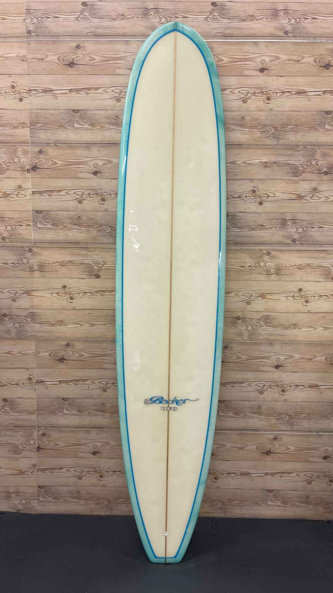 UFO 8'6"