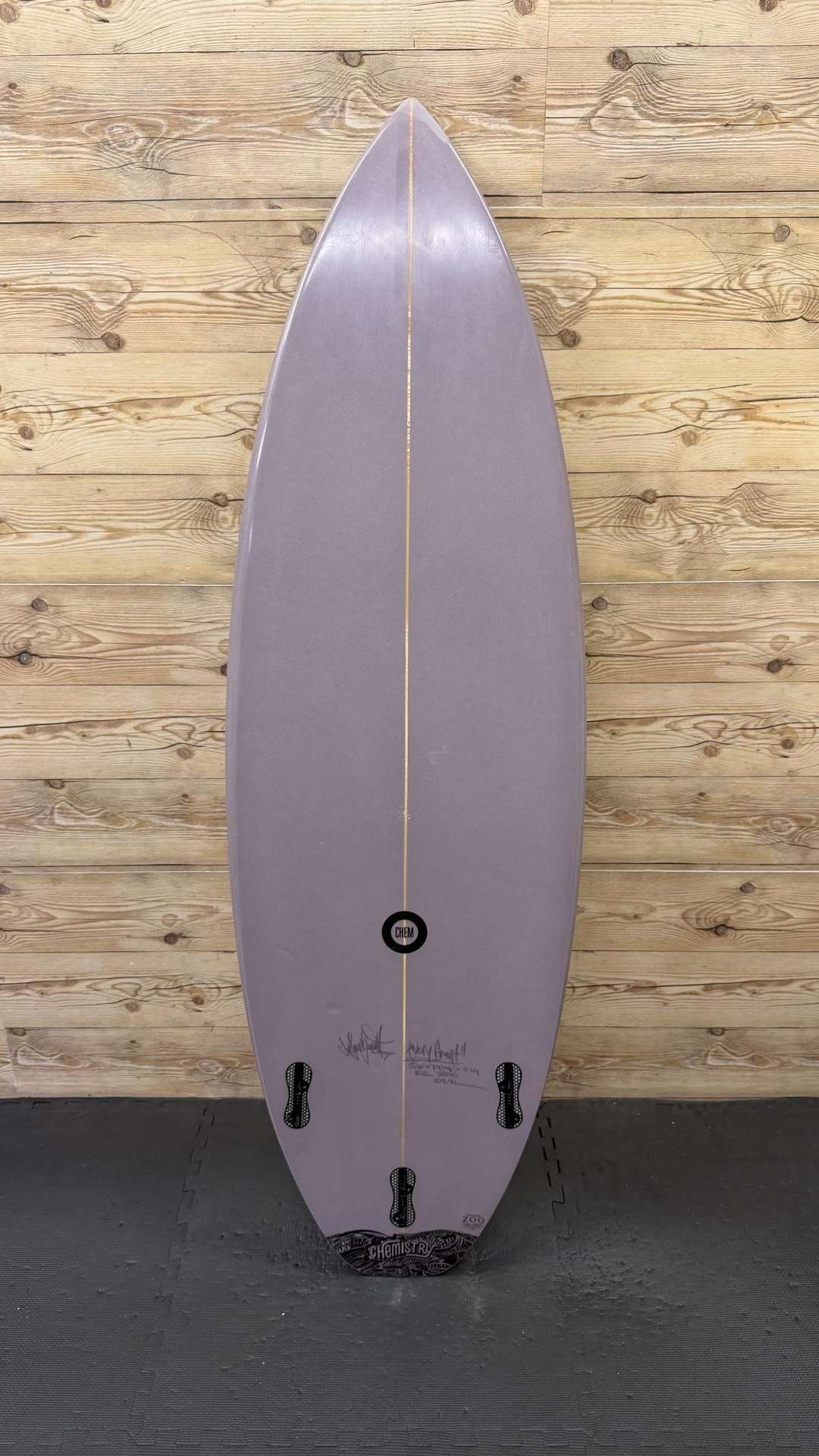 R2 5'6"