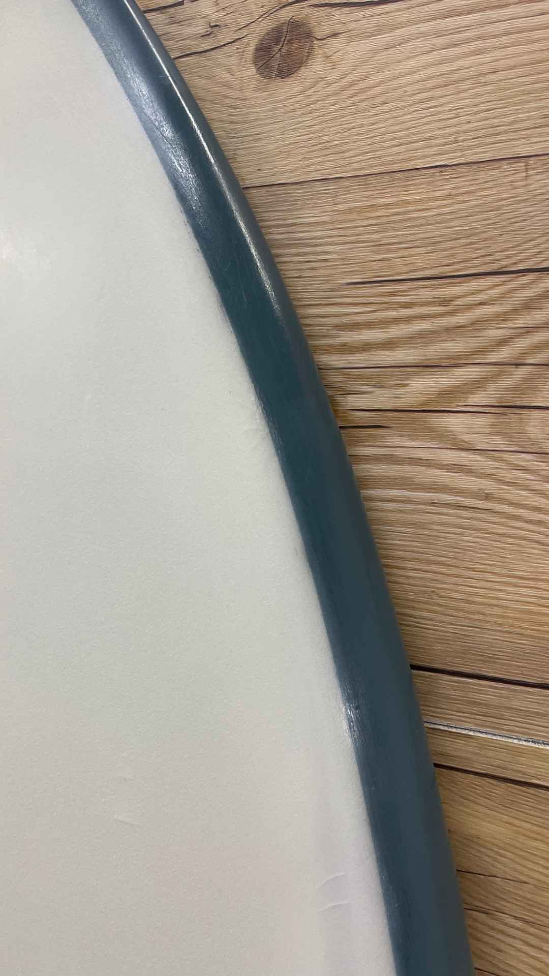 5 Fin Channel Bottom 6'1"