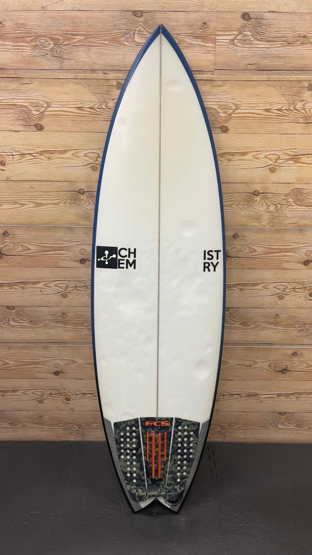 Swallow Tail 5'6"