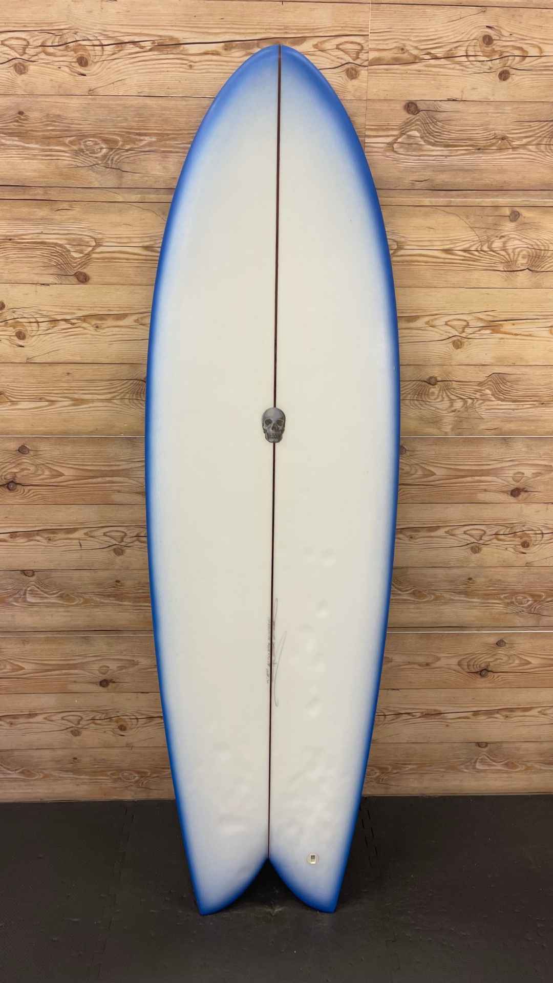 Myconaut 5'10"