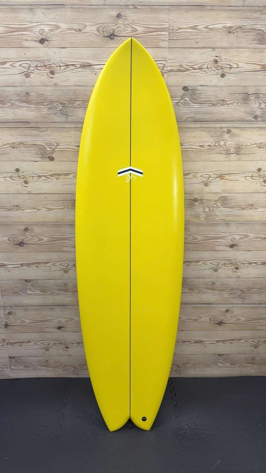 Milo 6'3"
