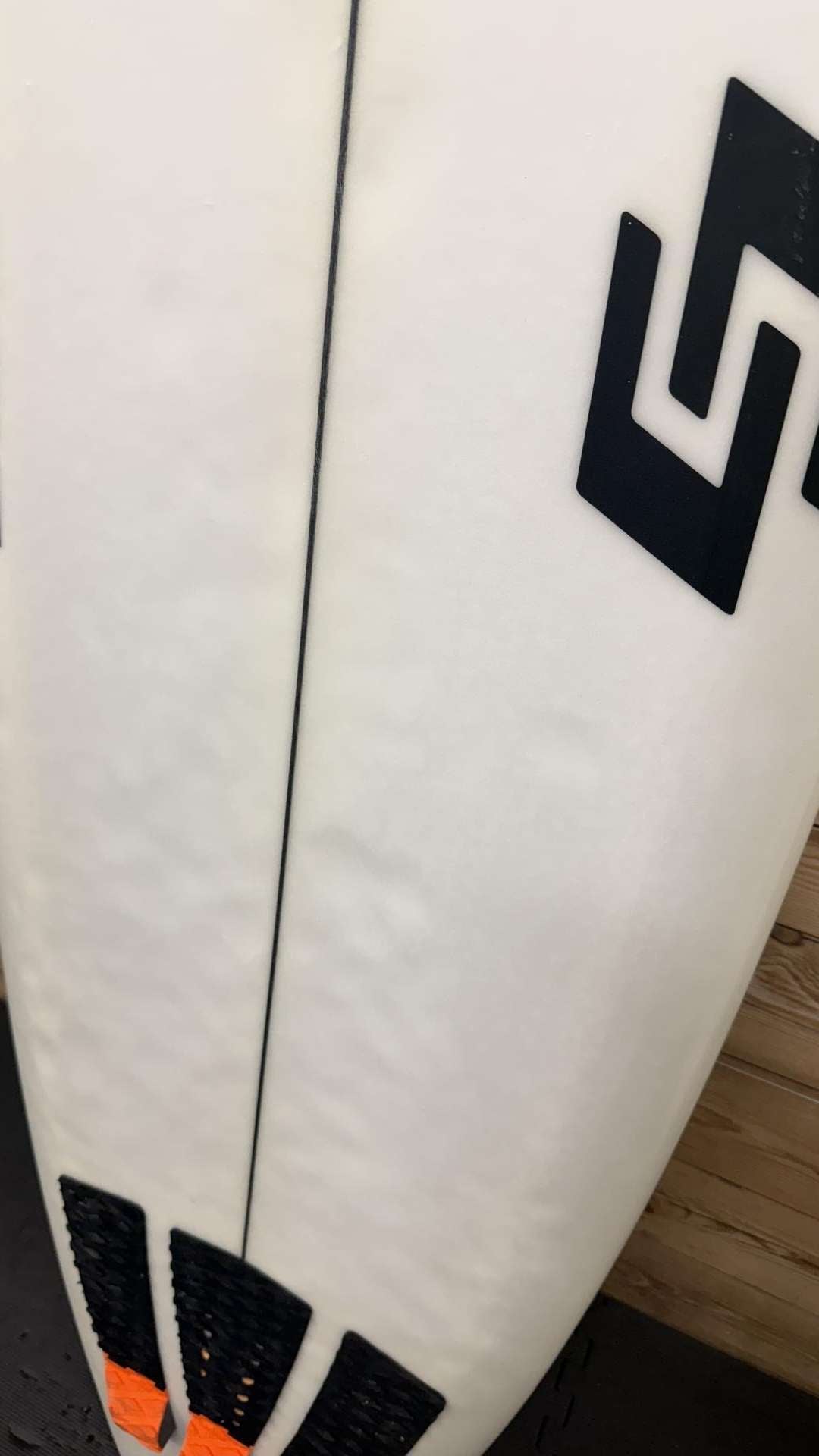 Fish 5'10"