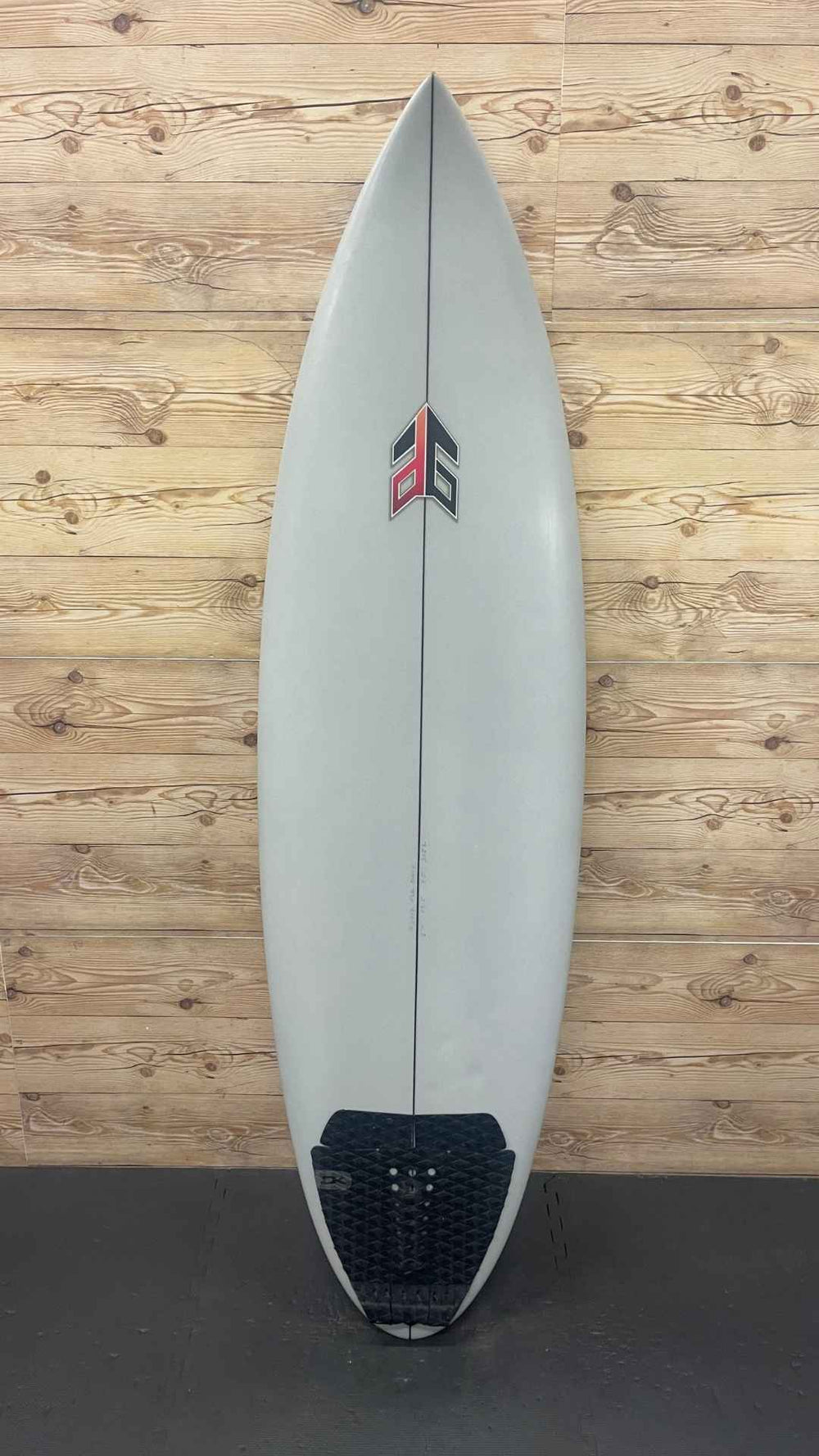 Roundpin 6'0"