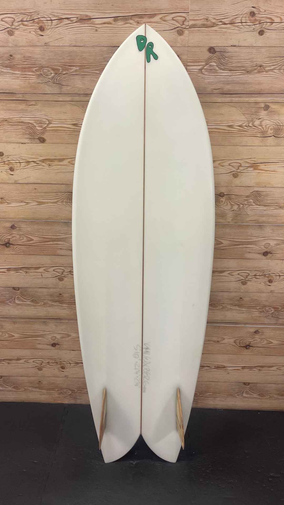Twin Fish 5'10"