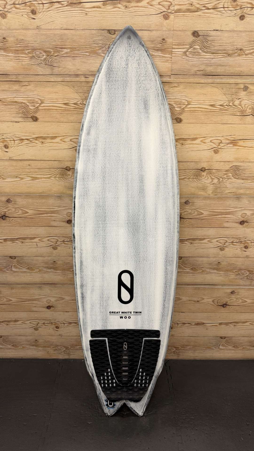 Great White Twin 5'8"