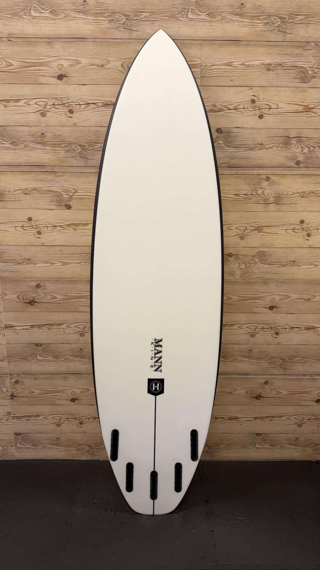 Dominator 6'10"