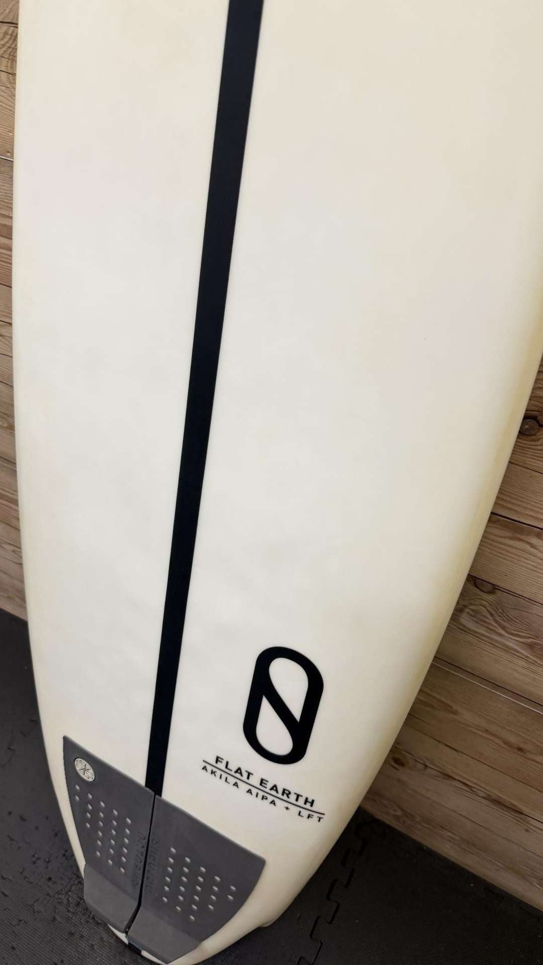 Flat Earth 5'10"