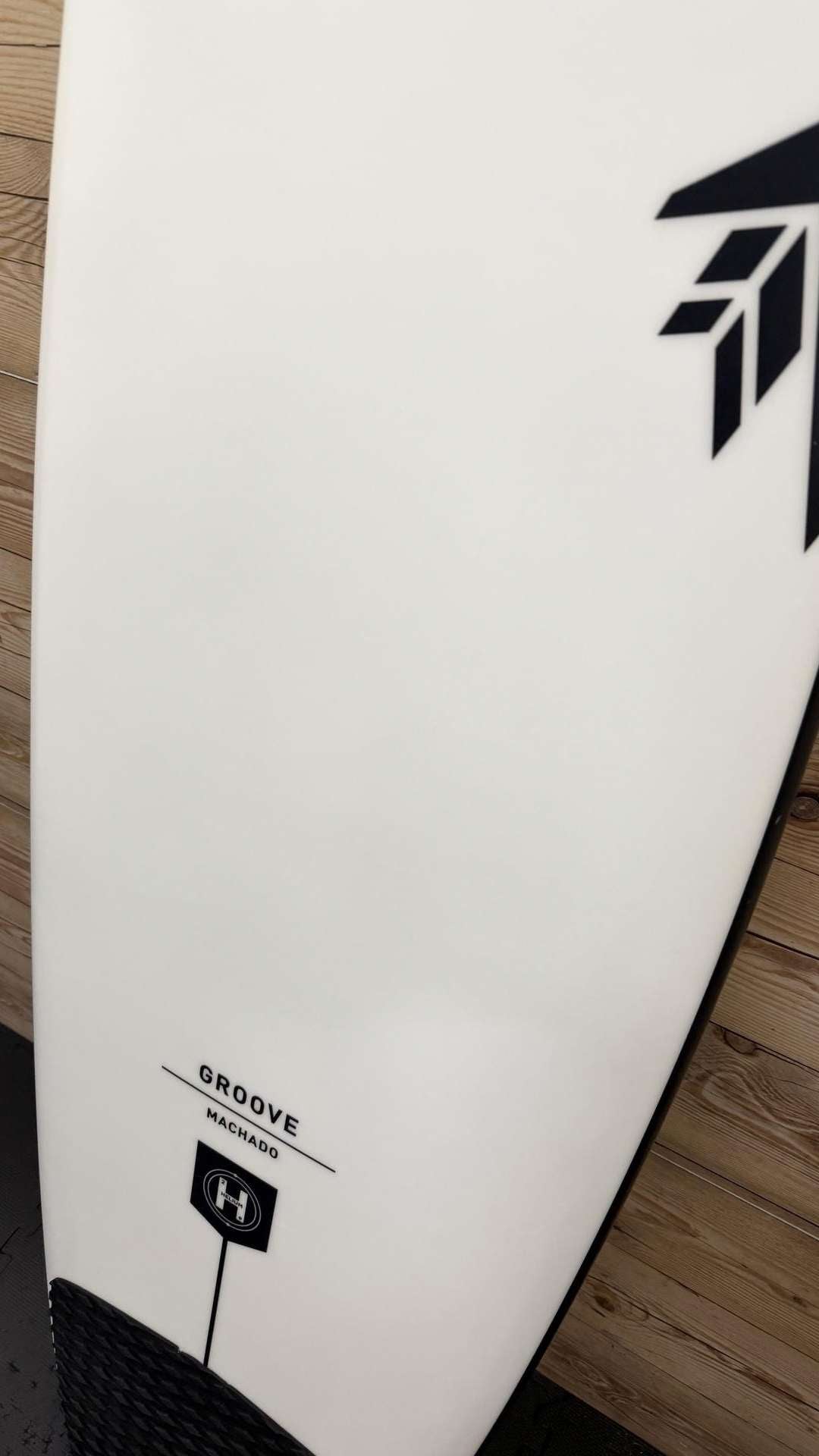 The Groove 5'8"