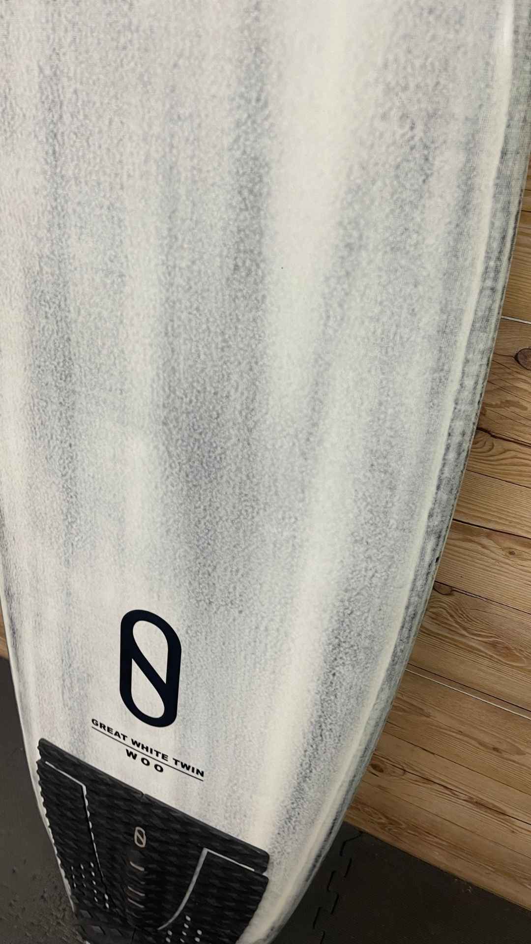 Great White Twin 5'8"