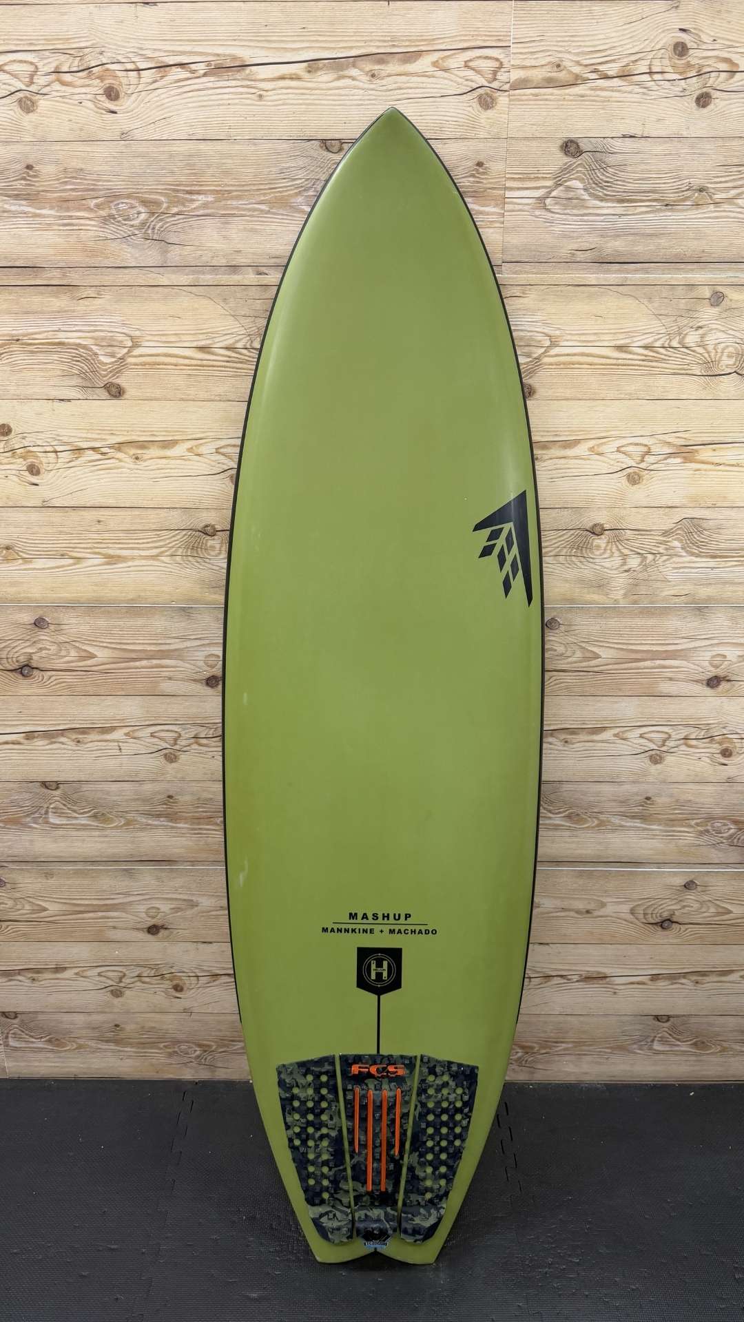 Mashup 5'9"
