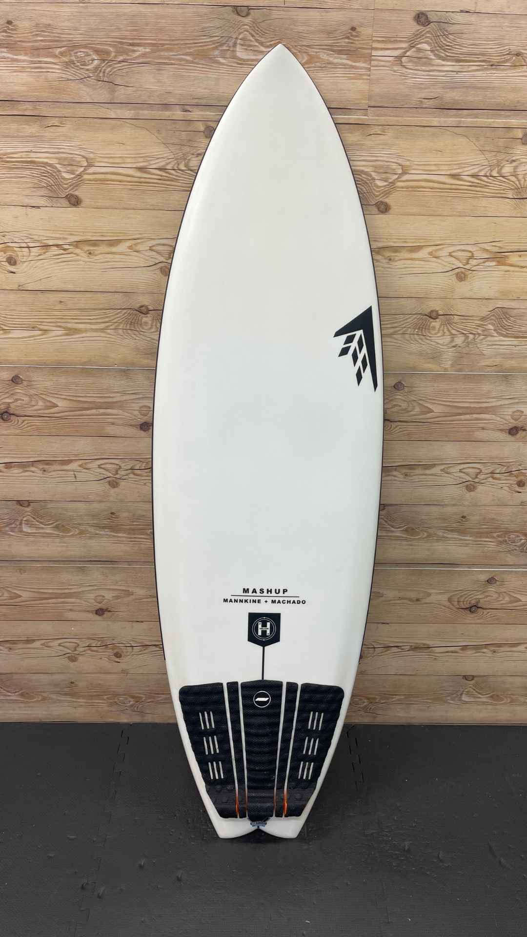 Mashup 5'5"