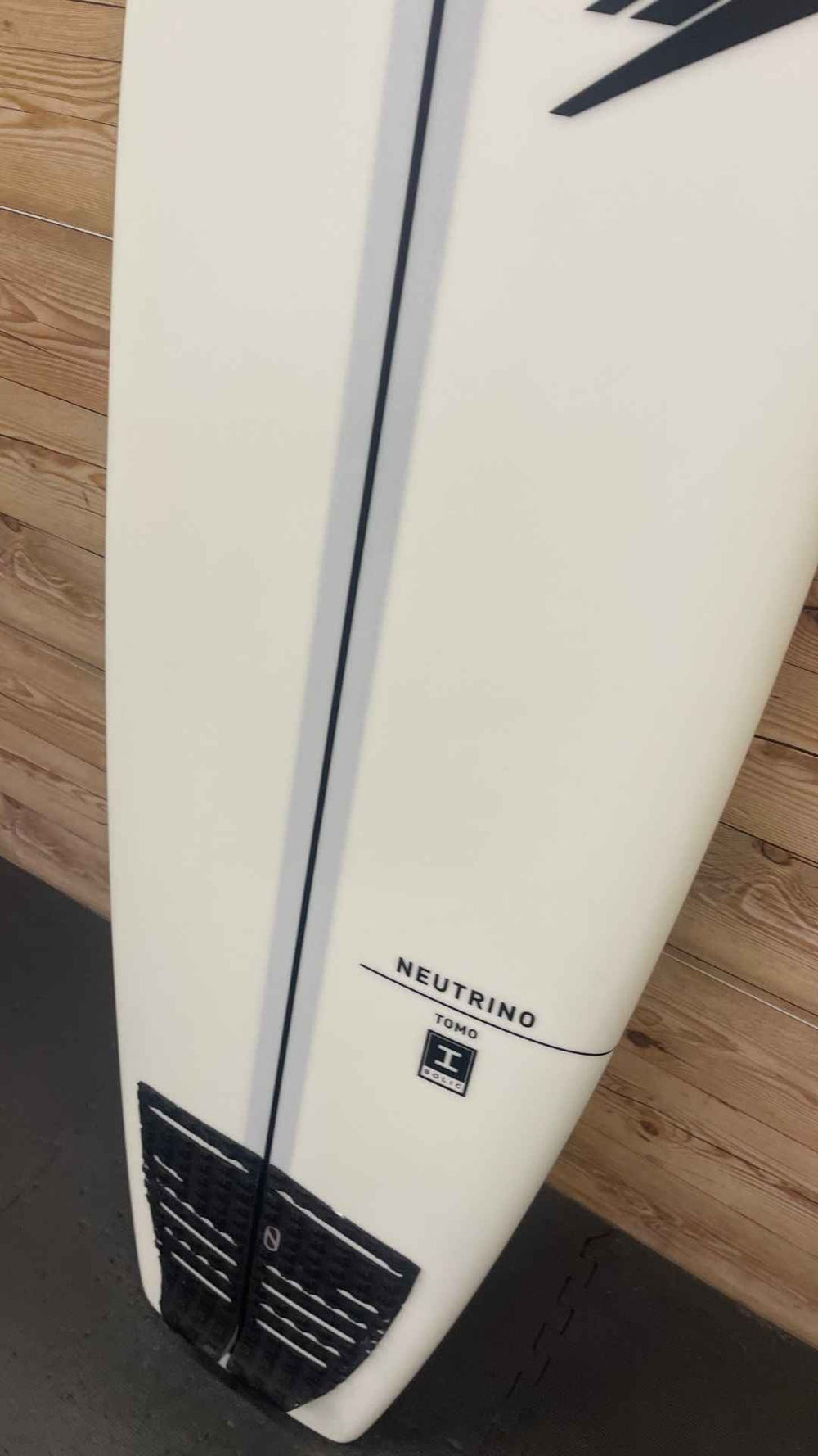 Neutrino 5'10"