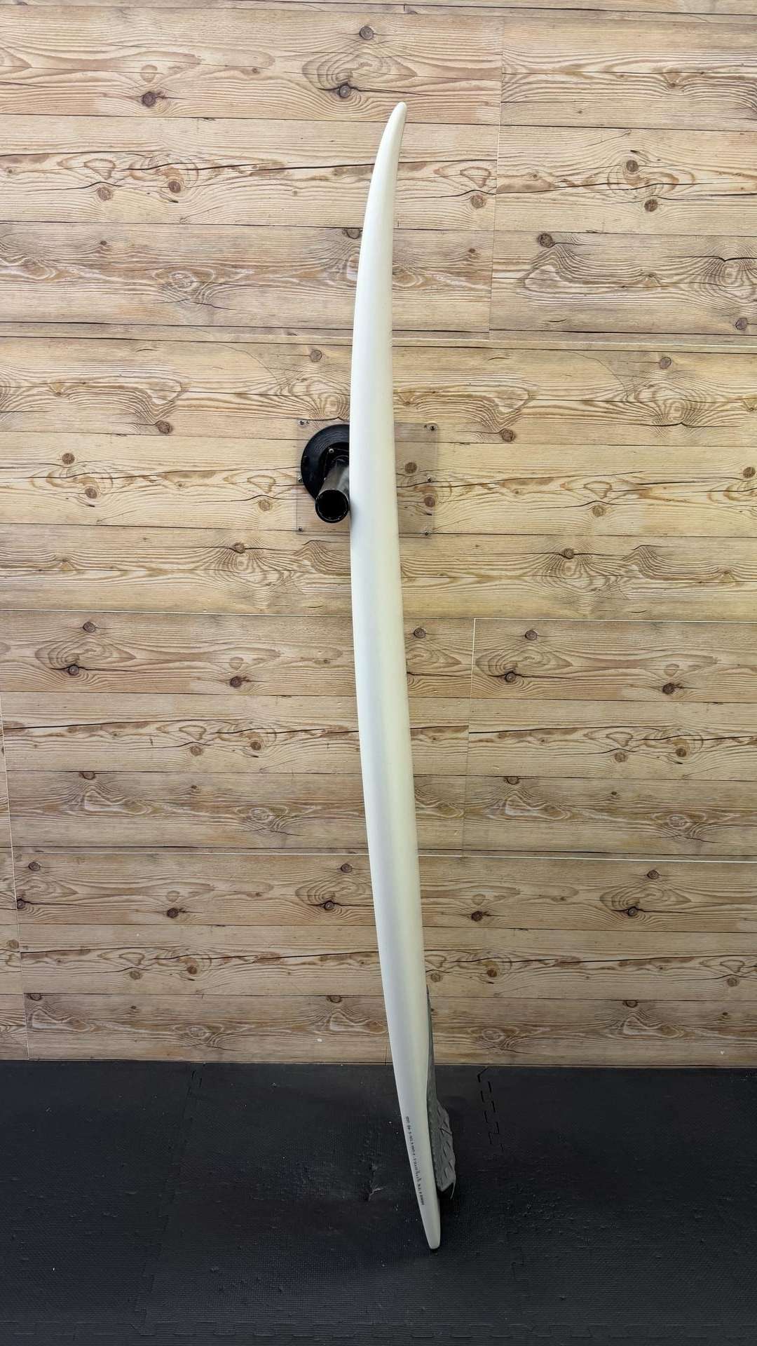 Neutrino 5'10"