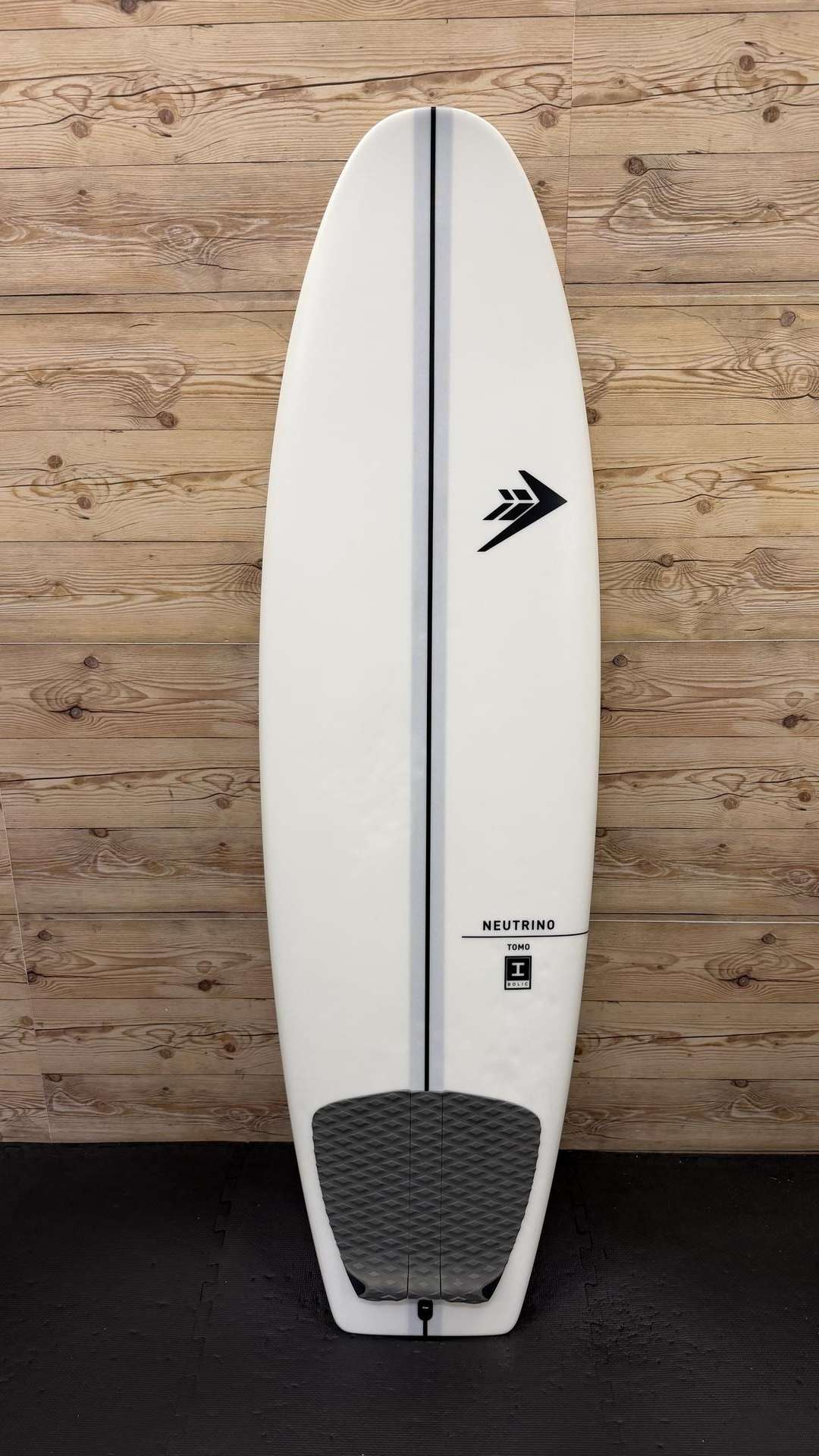 Neutrino 5'10"