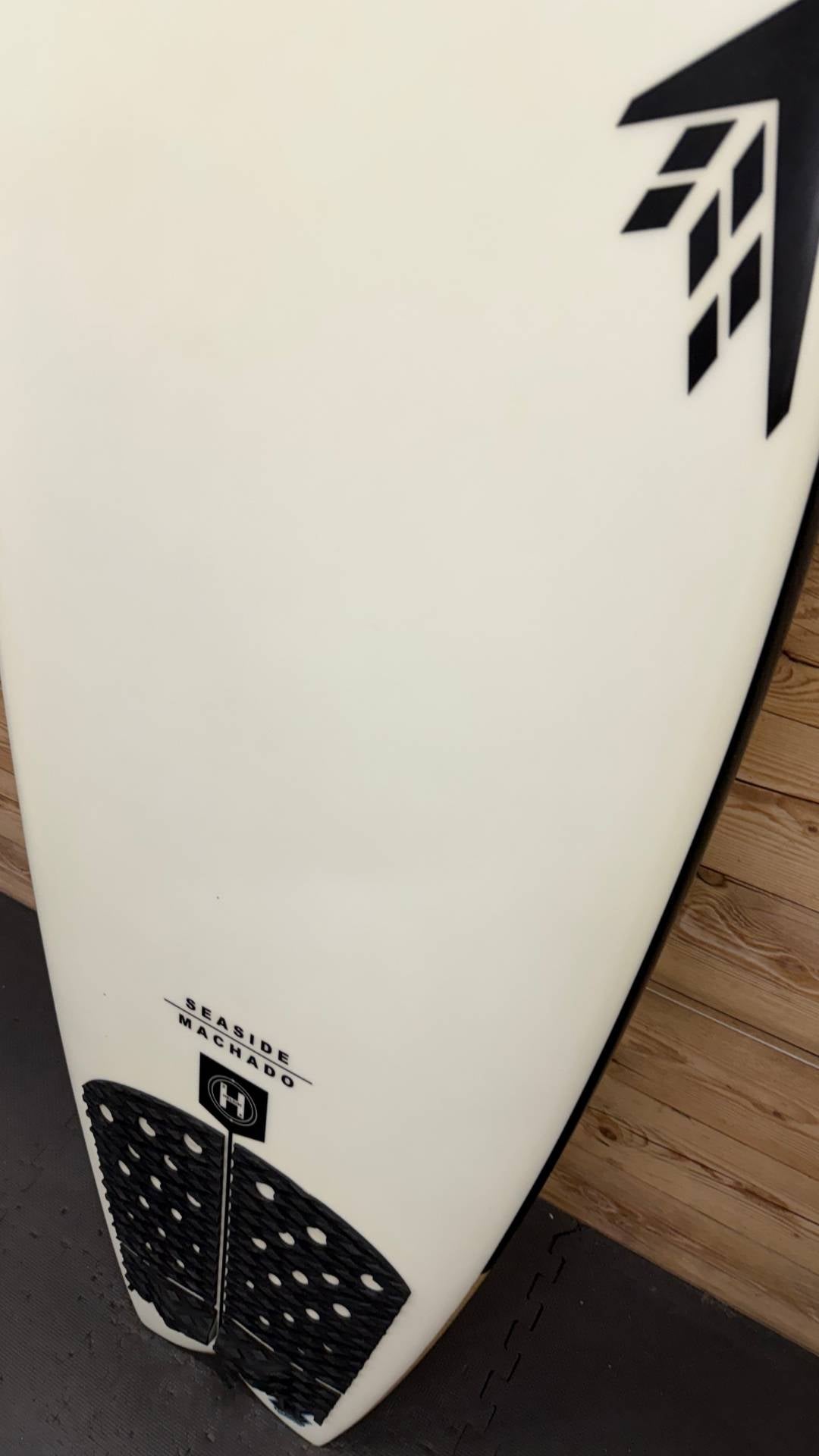 Seaside Fish 5'11"