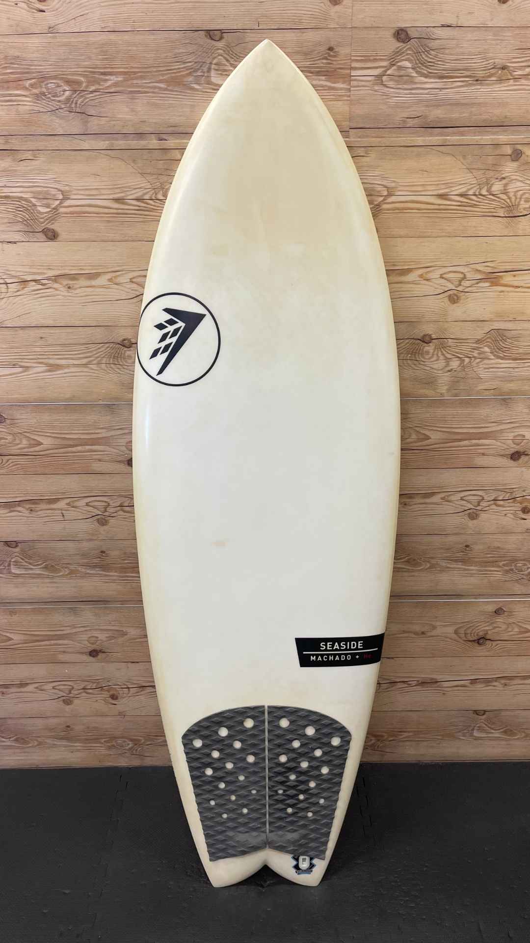 Seaside Fish 5'7"