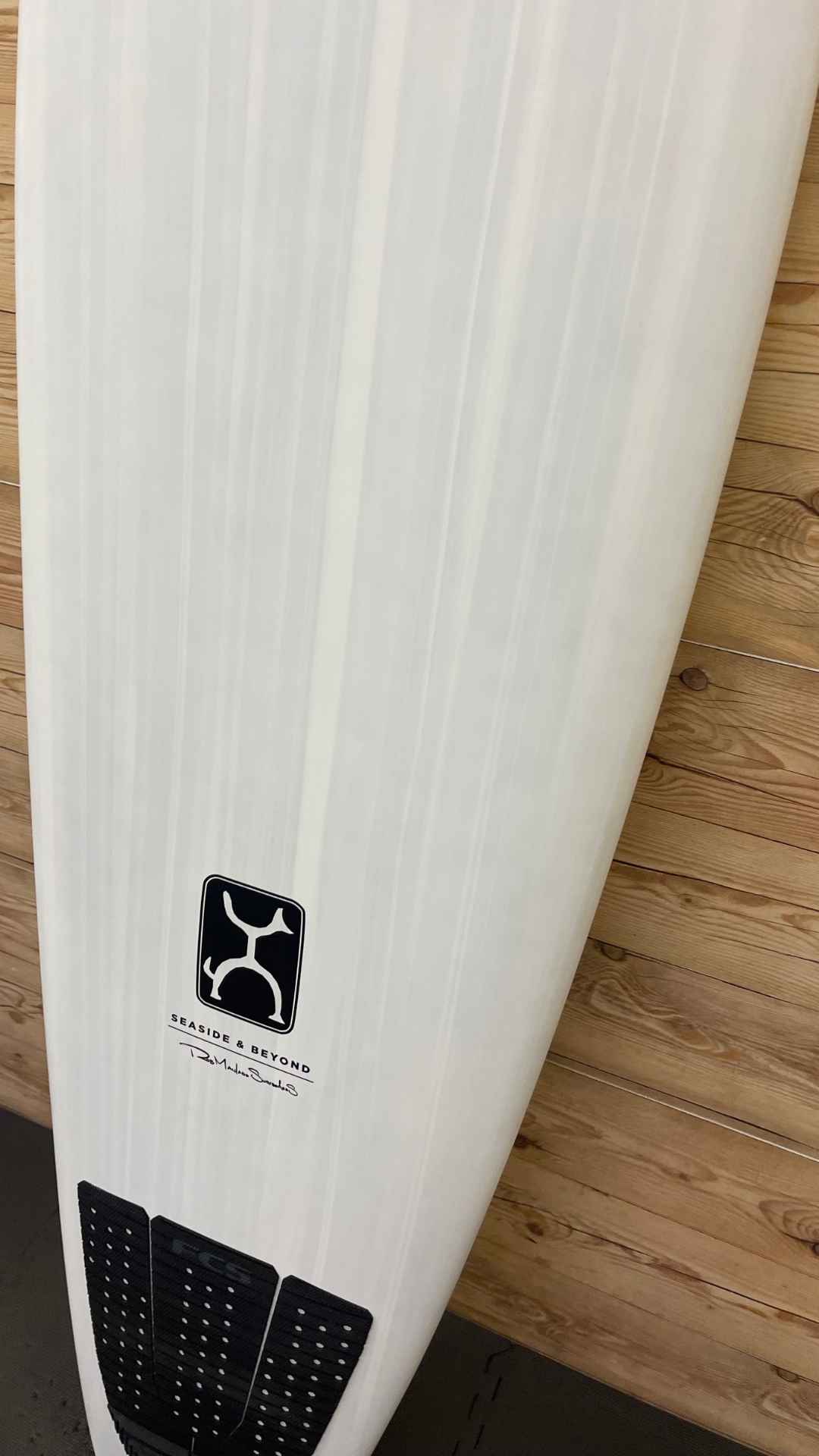 Seaside And Beyond 7'4"