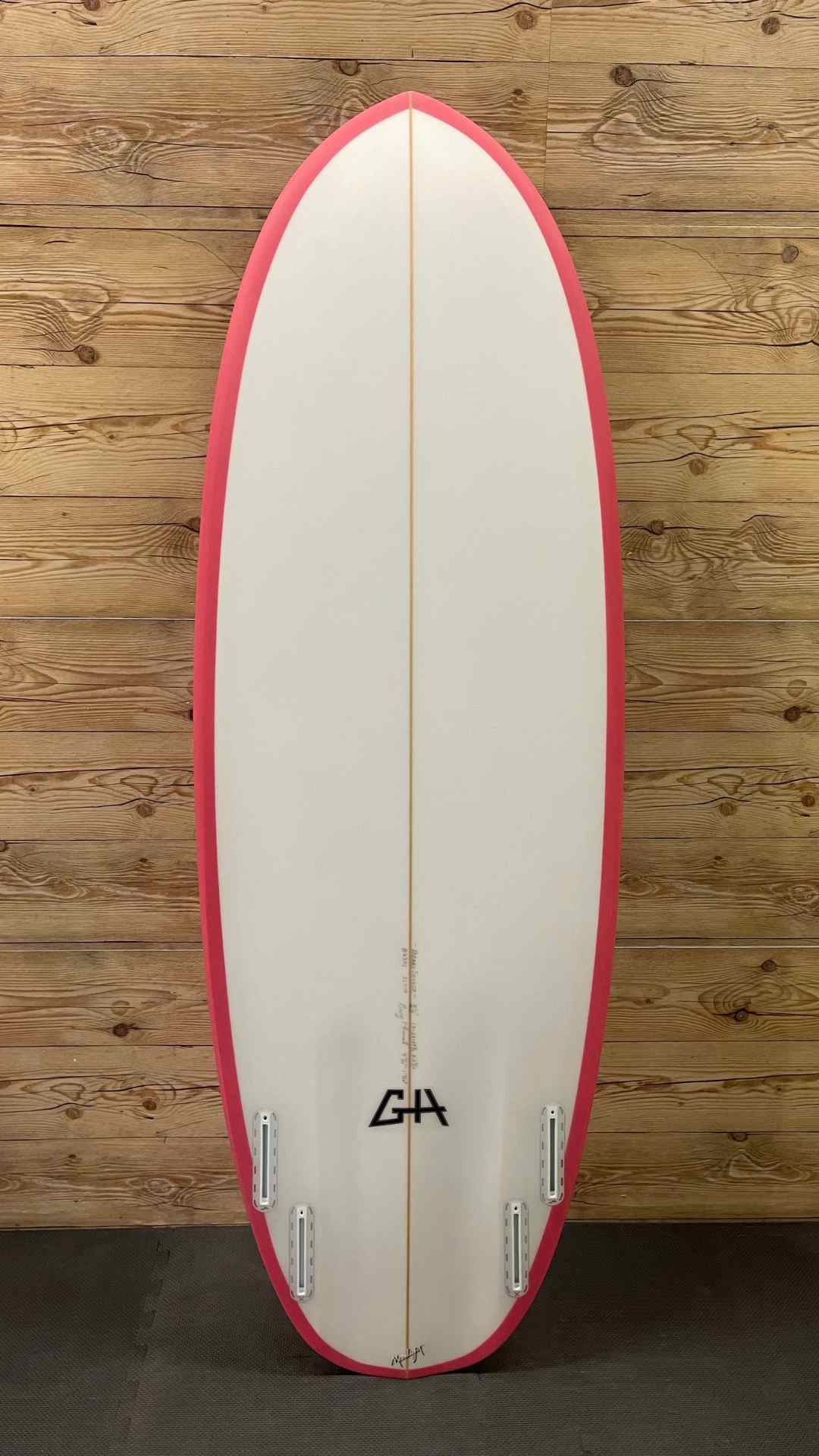 Gary Hanel Pill 5'6"