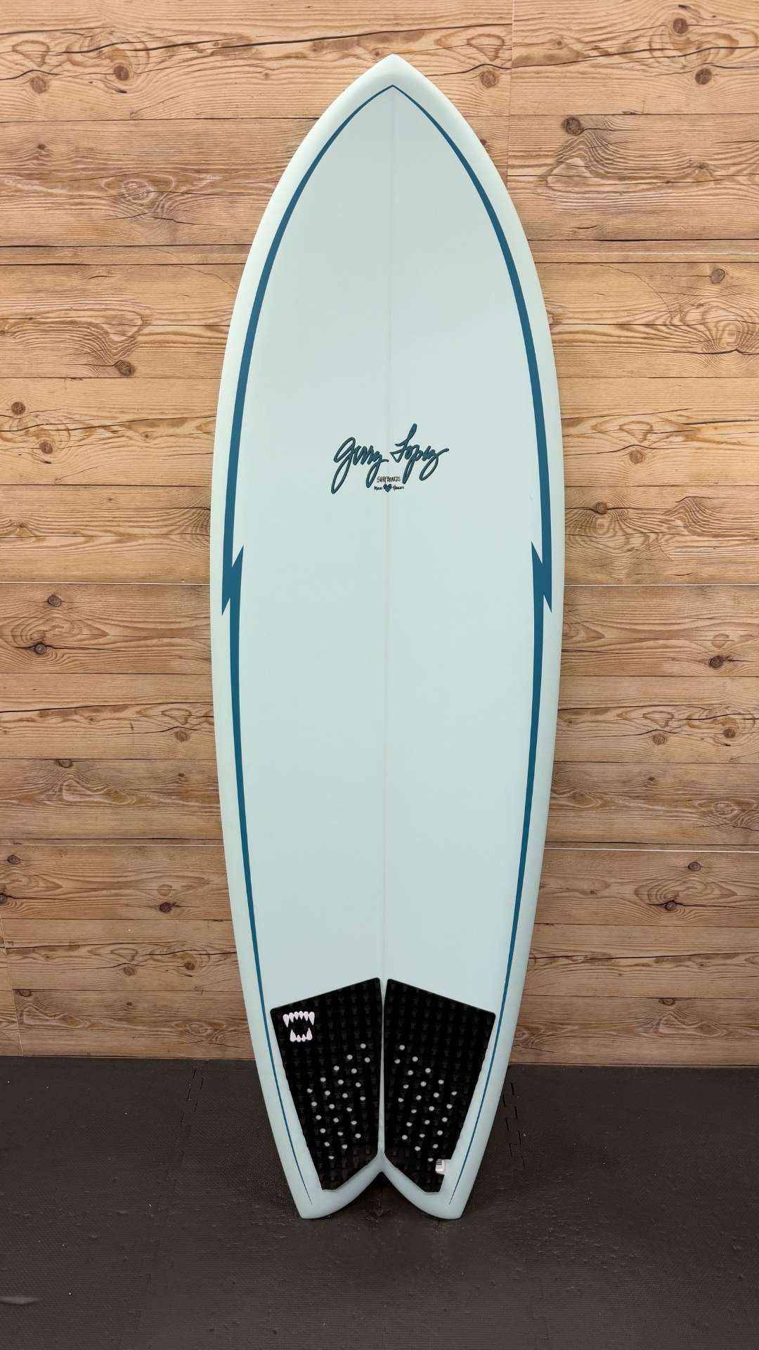 Something Fishy 5'10"