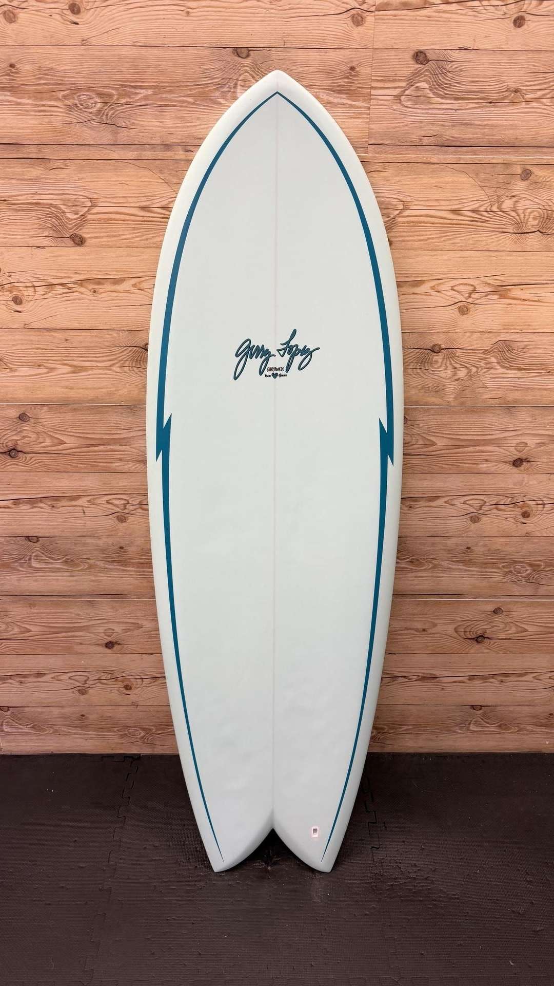 Something Fishy 5'6"