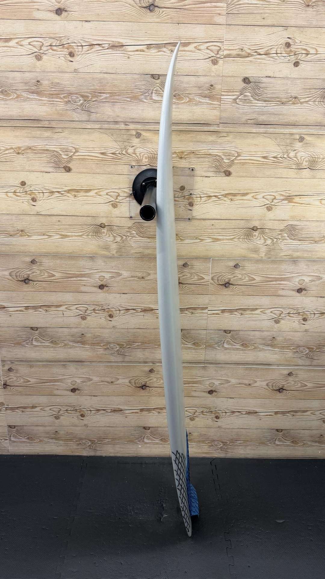 Goblin 5'9"