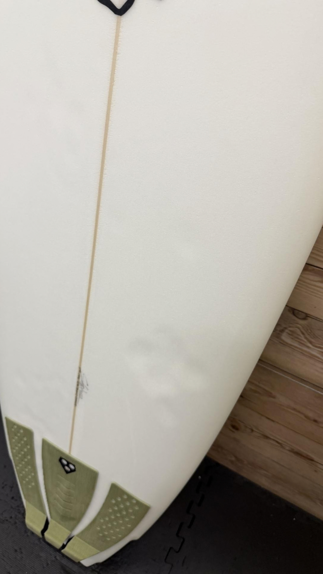Dorado 5'8.5"
