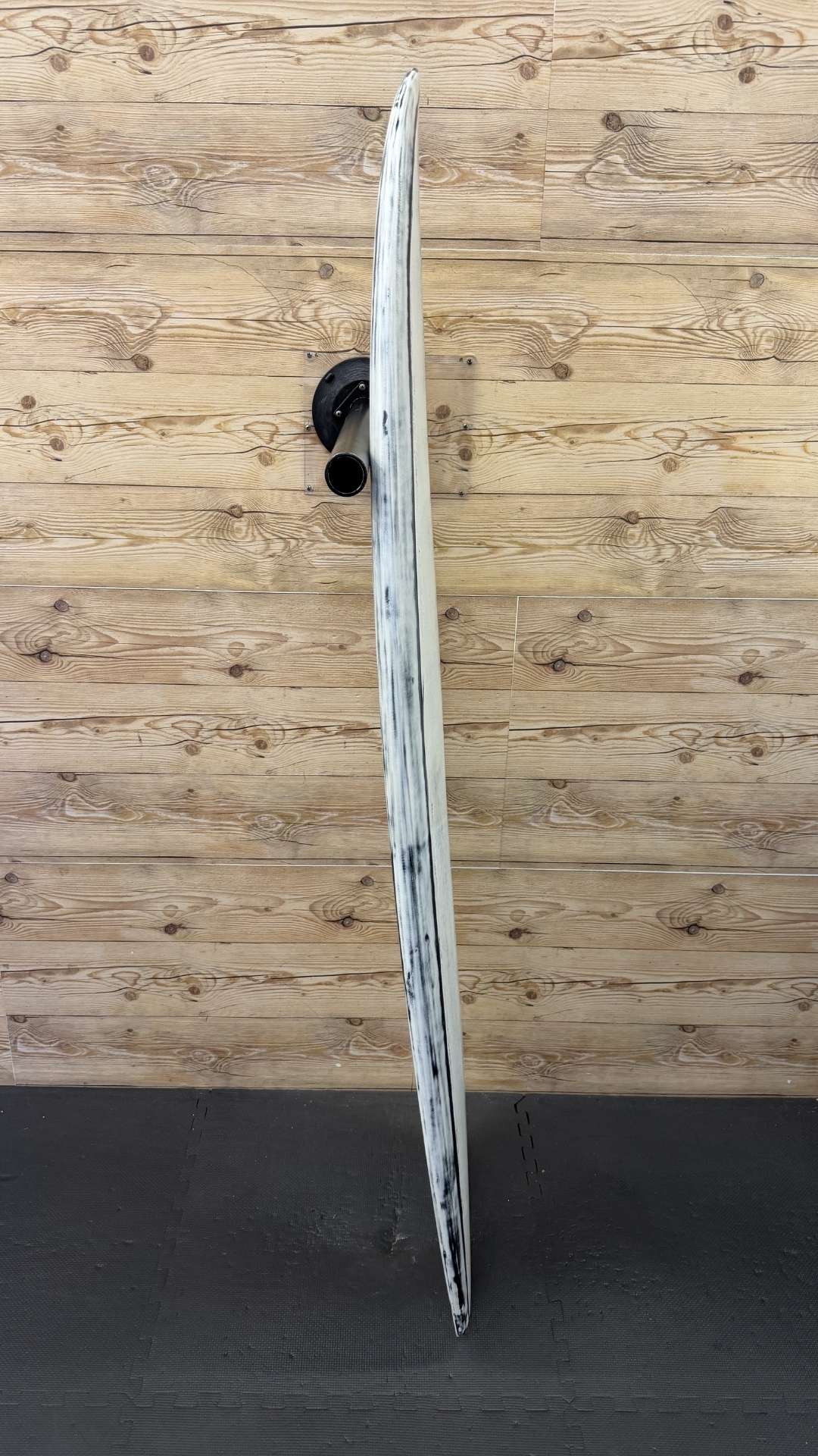 Tombstone 5'6"