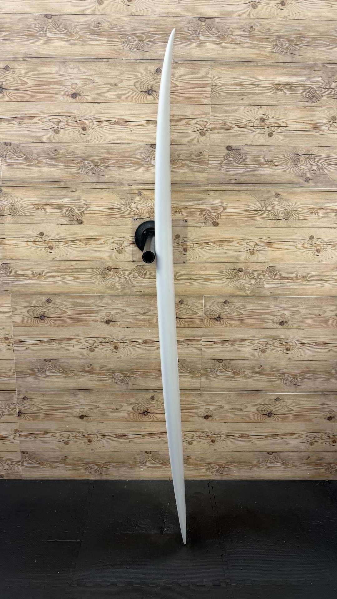 FM 6'9"