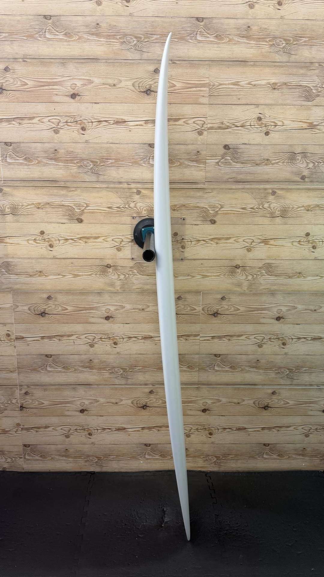 FM 6'9"