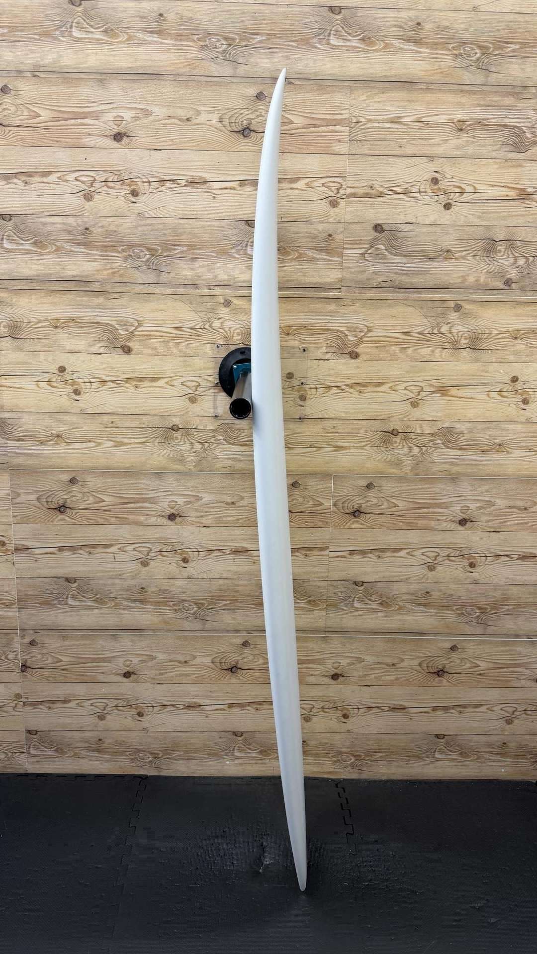 FM 6'6"