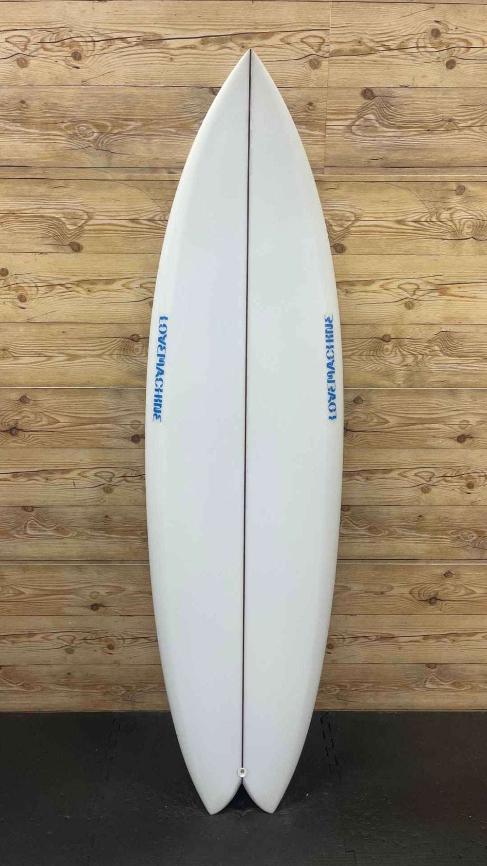 Pedestrian Ship 5'10"