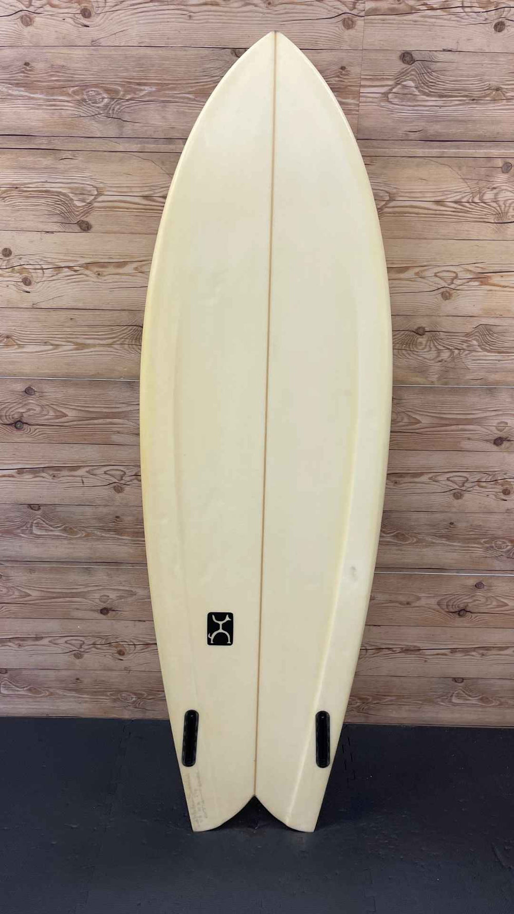Go Fish 5'8"
