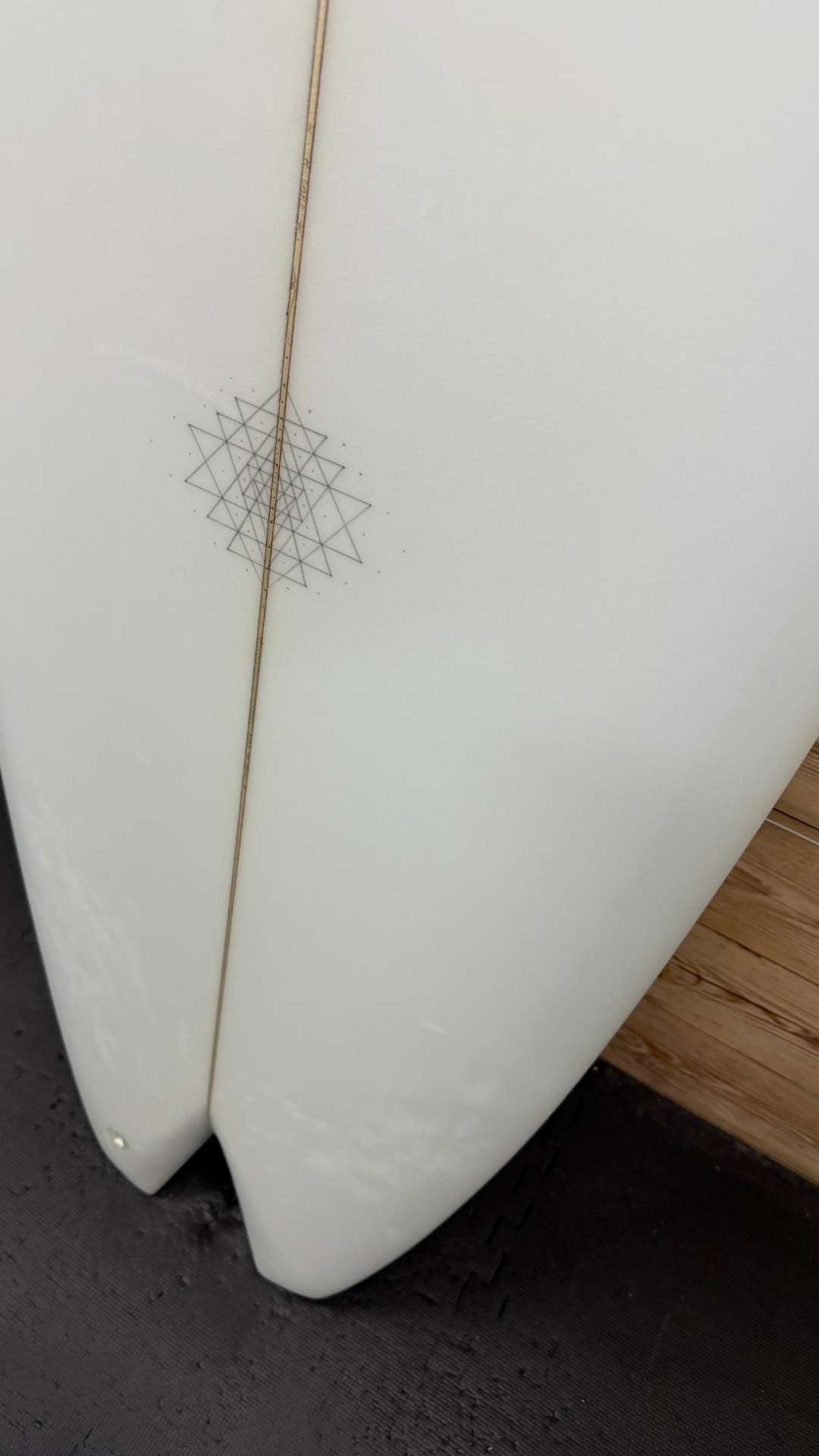 Arc Tail Twinzer 5'8"