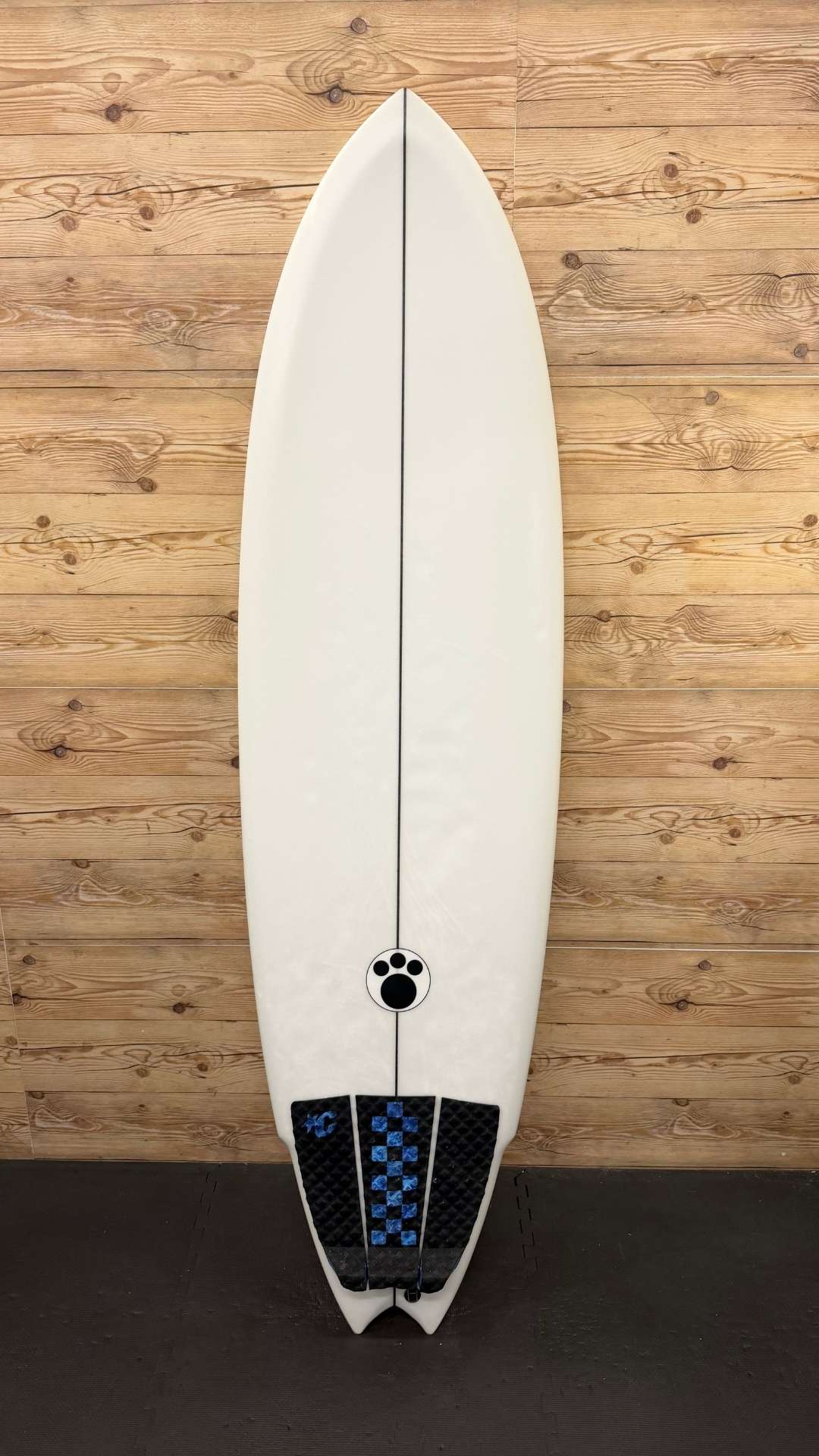 RV Veecon III 6'4"