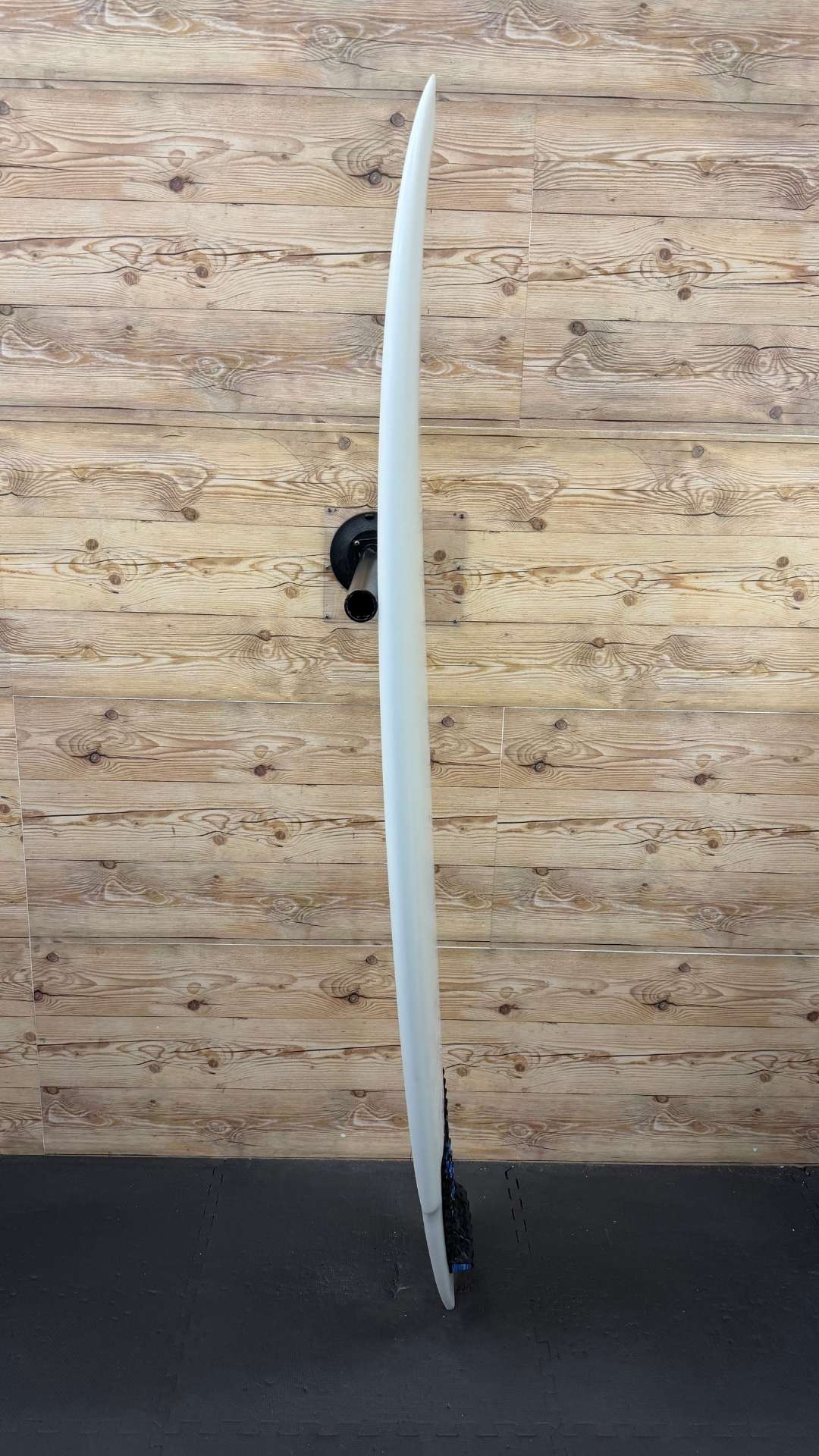 RV Veecon III 6'4"