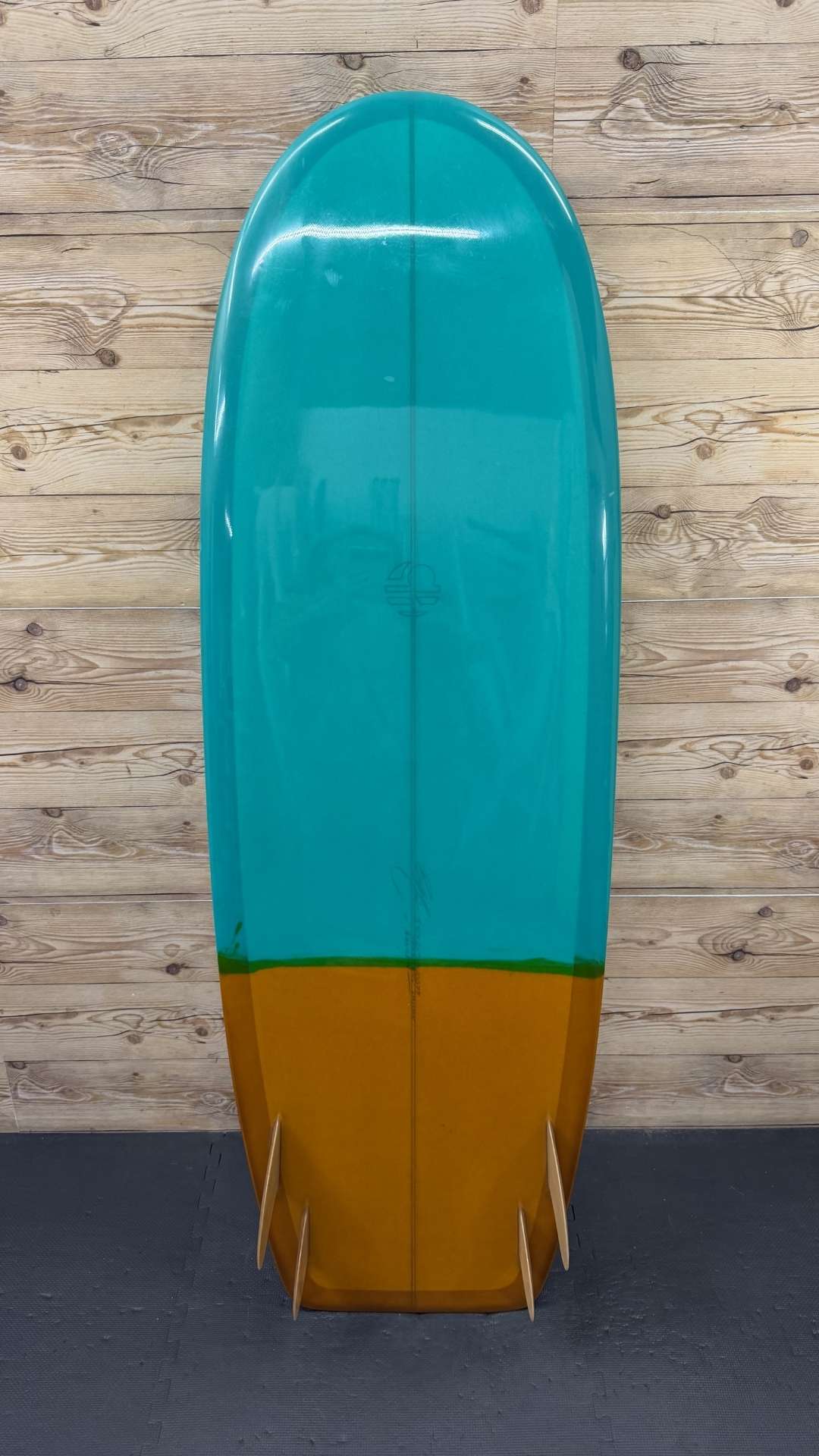 Quad Simmons 5'6"