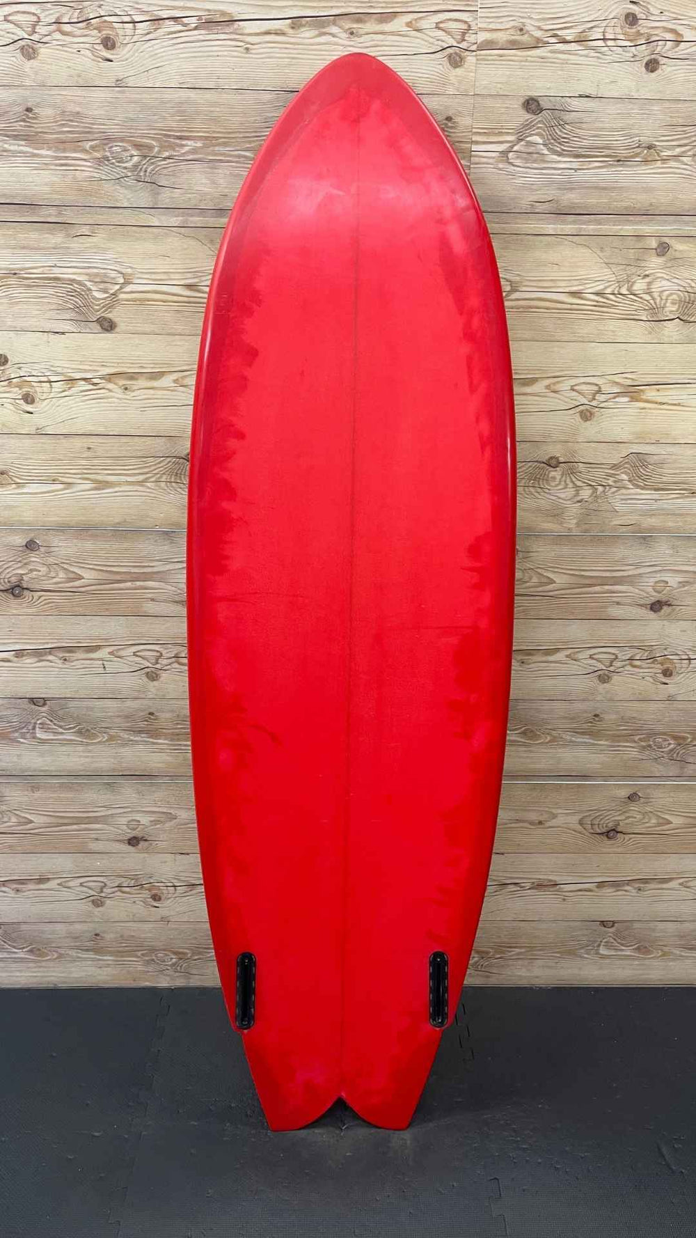 Red Fish 5'9"
