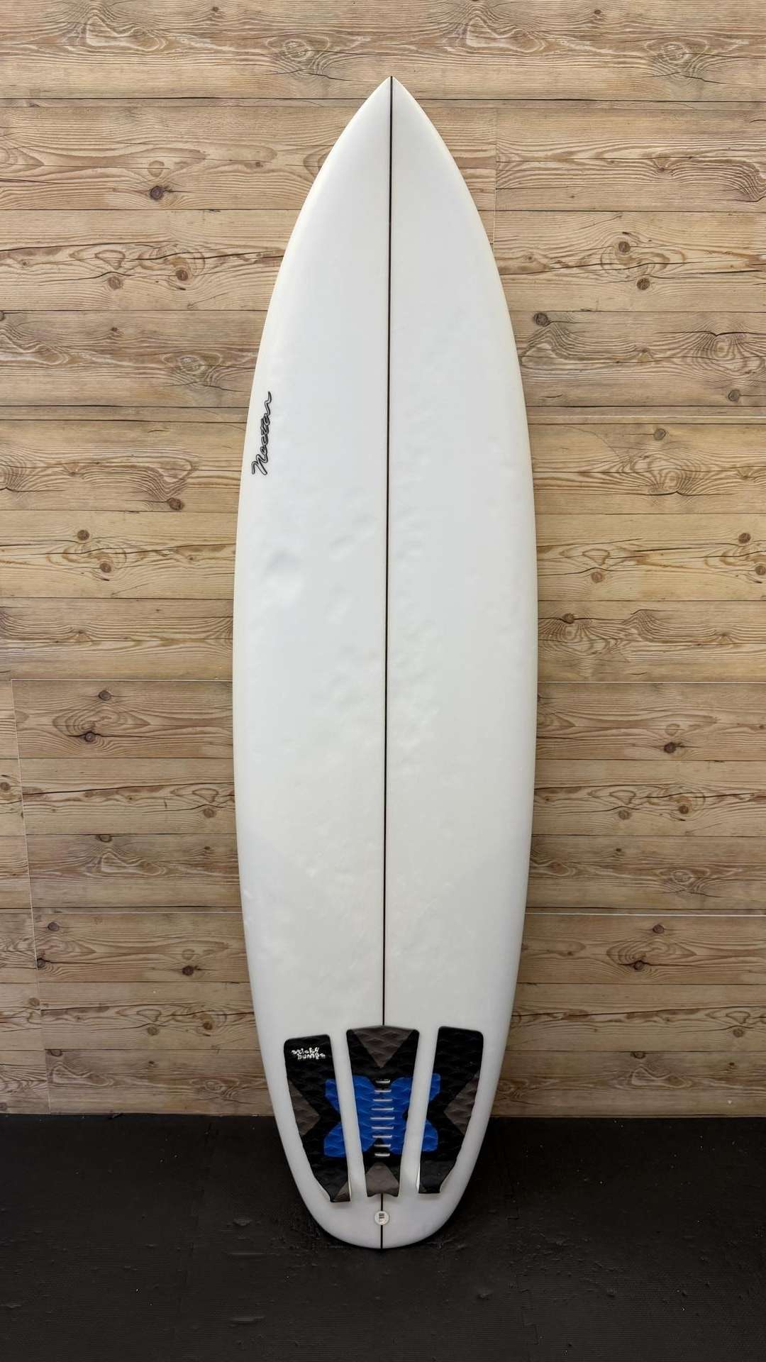 Tri 6'10"