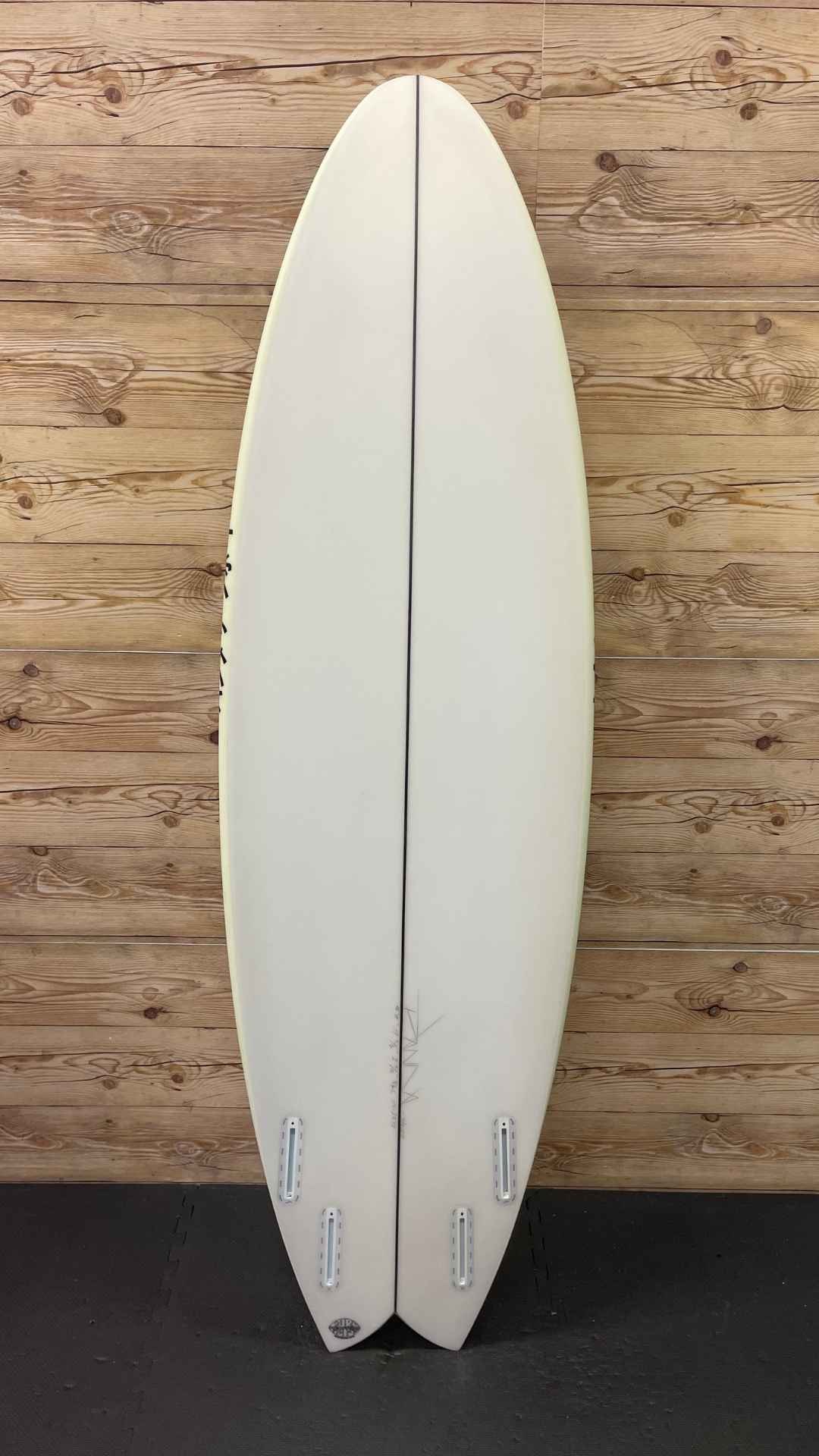 The Shrizz 5'11"